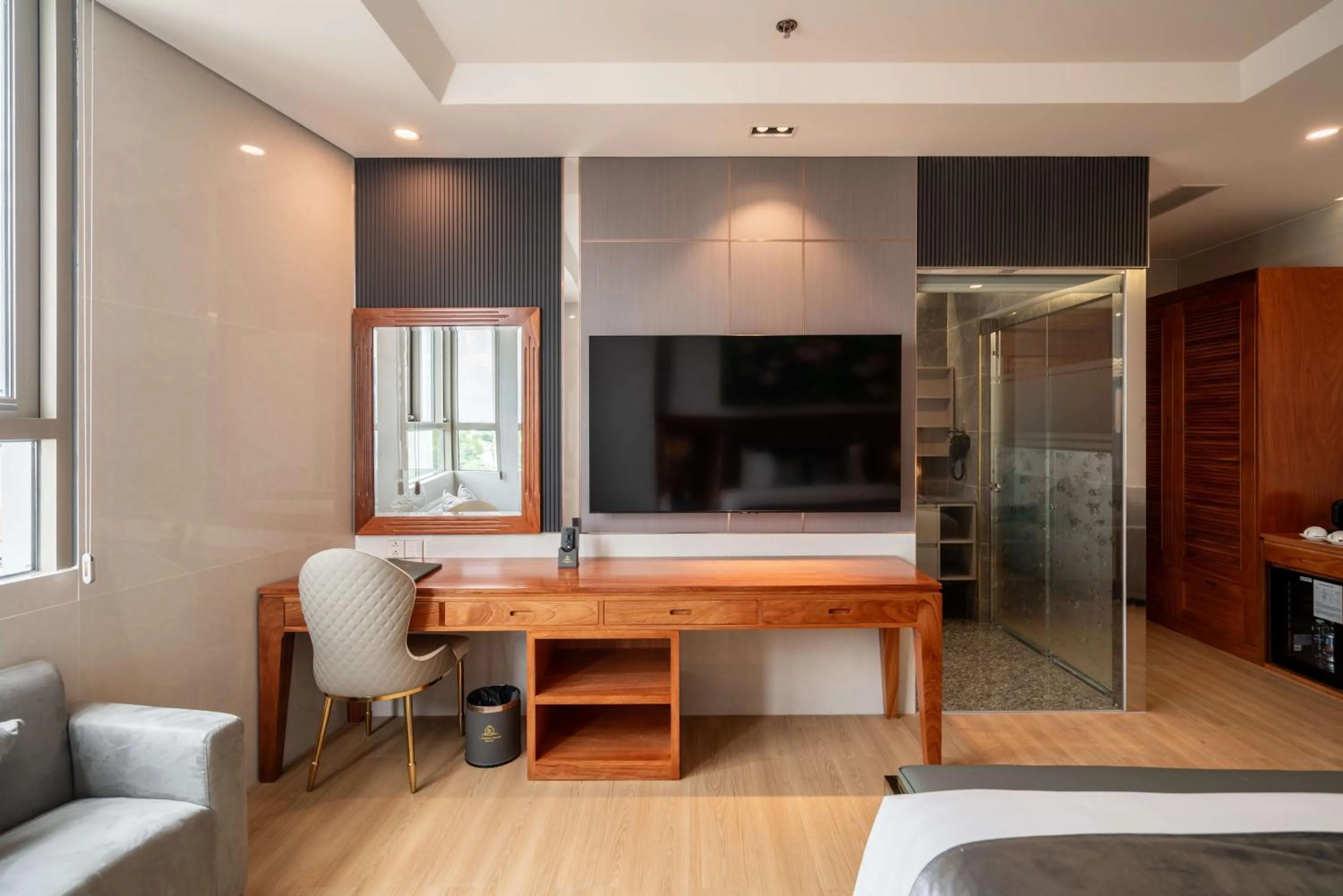 Le Saigon Grand Hotel