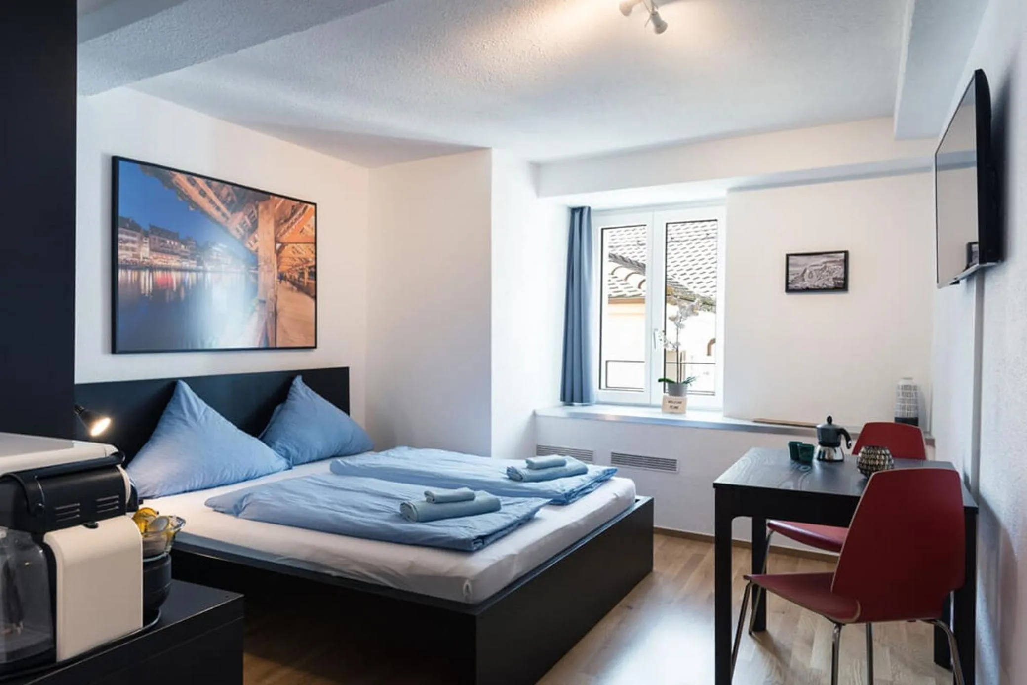 HITrental Old Town Apartments