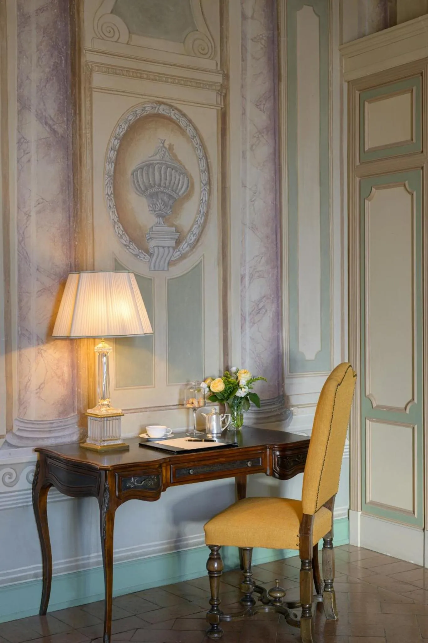 Photo of the whole room in Grand Hotel Continental Siena - Starhotels Collezione