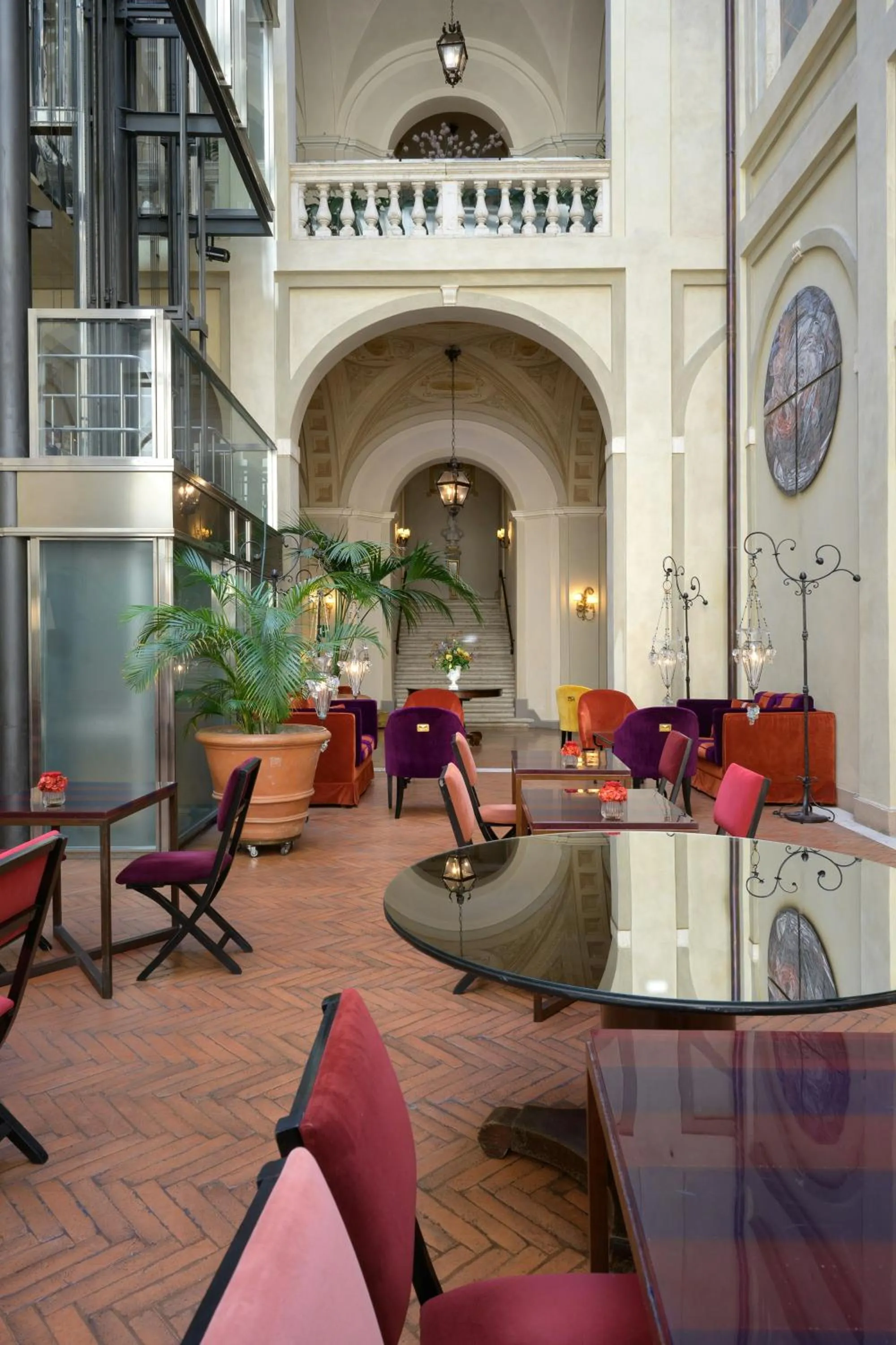 Lounge or bar in Grand Hotel Continental Siena - Starhotels Collezione