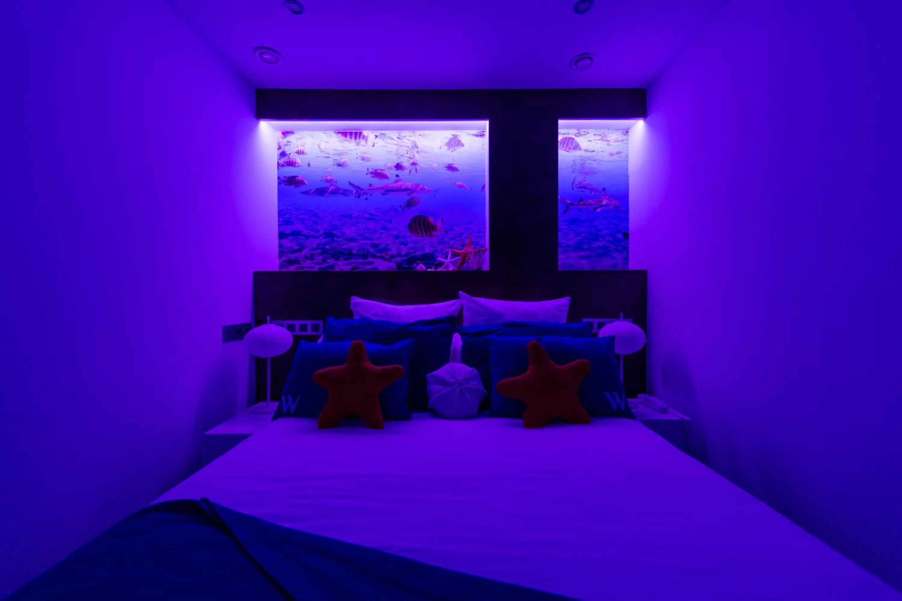 Decorative detail, Bed in Wavia Hotel - Adults only