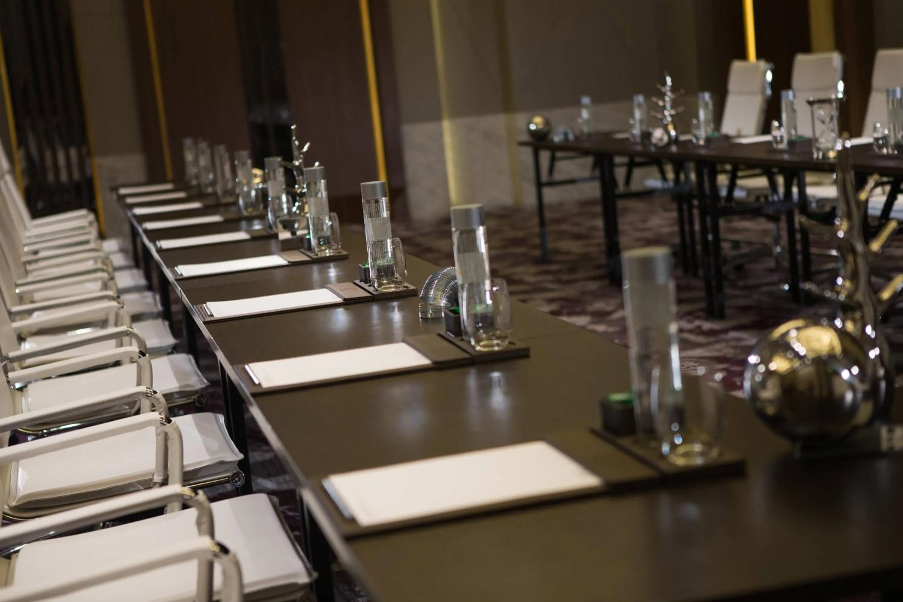 Meeting/conference room in Renaissance Suzhou Wujiang Hotel