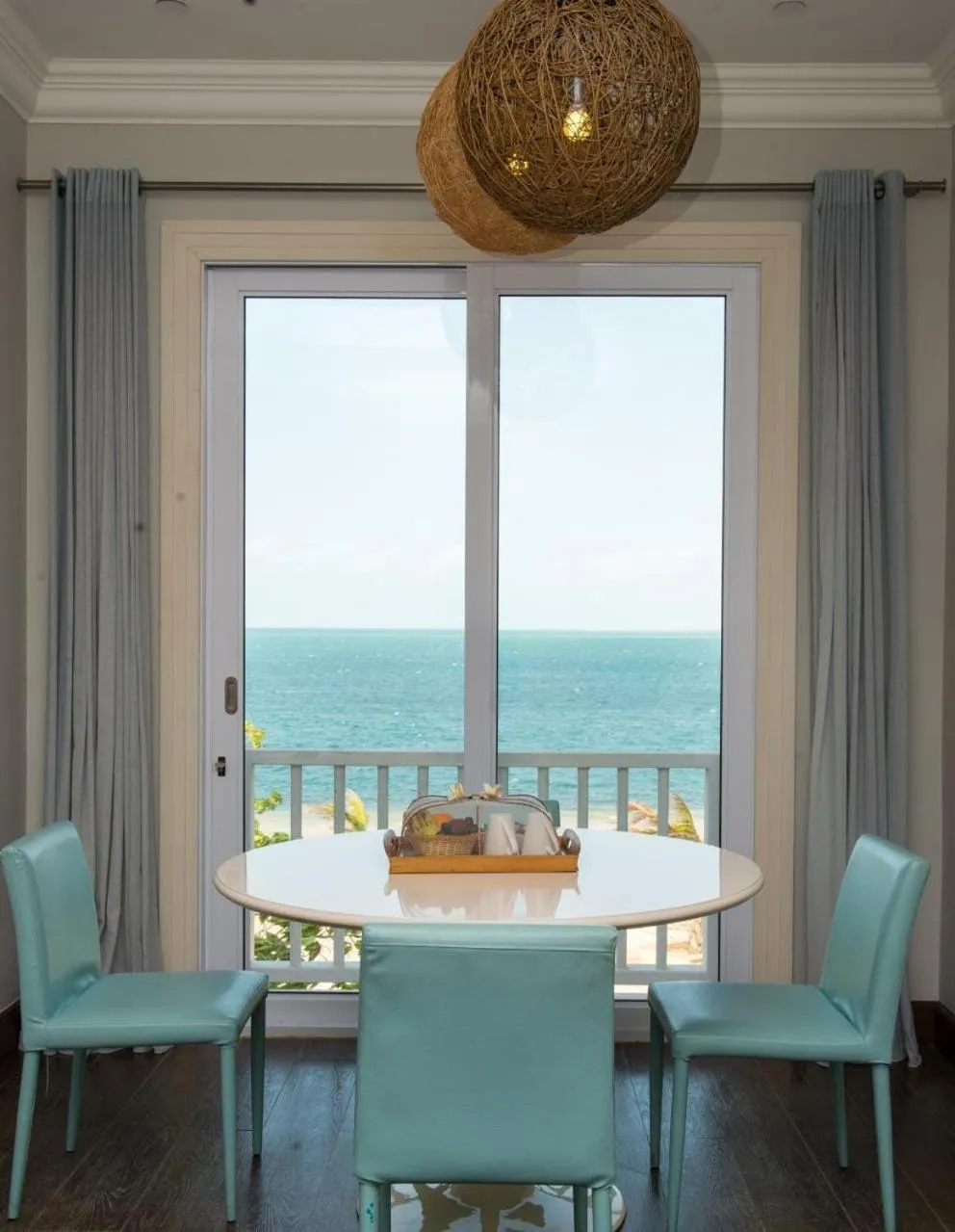 Dining area in Hotel Dona Ana