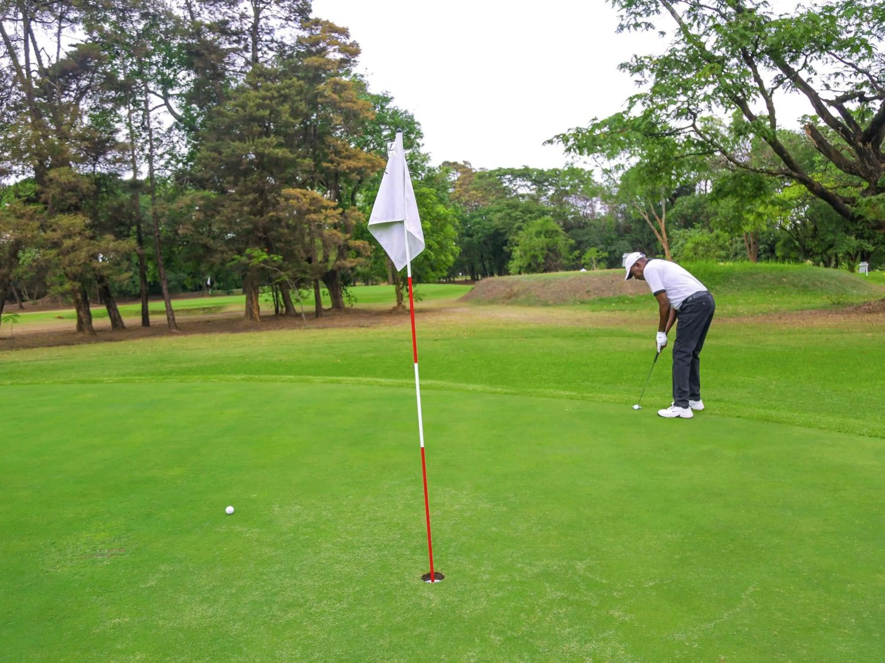 Golfcourse in Pullman Lubumbashi Grand Karavia.