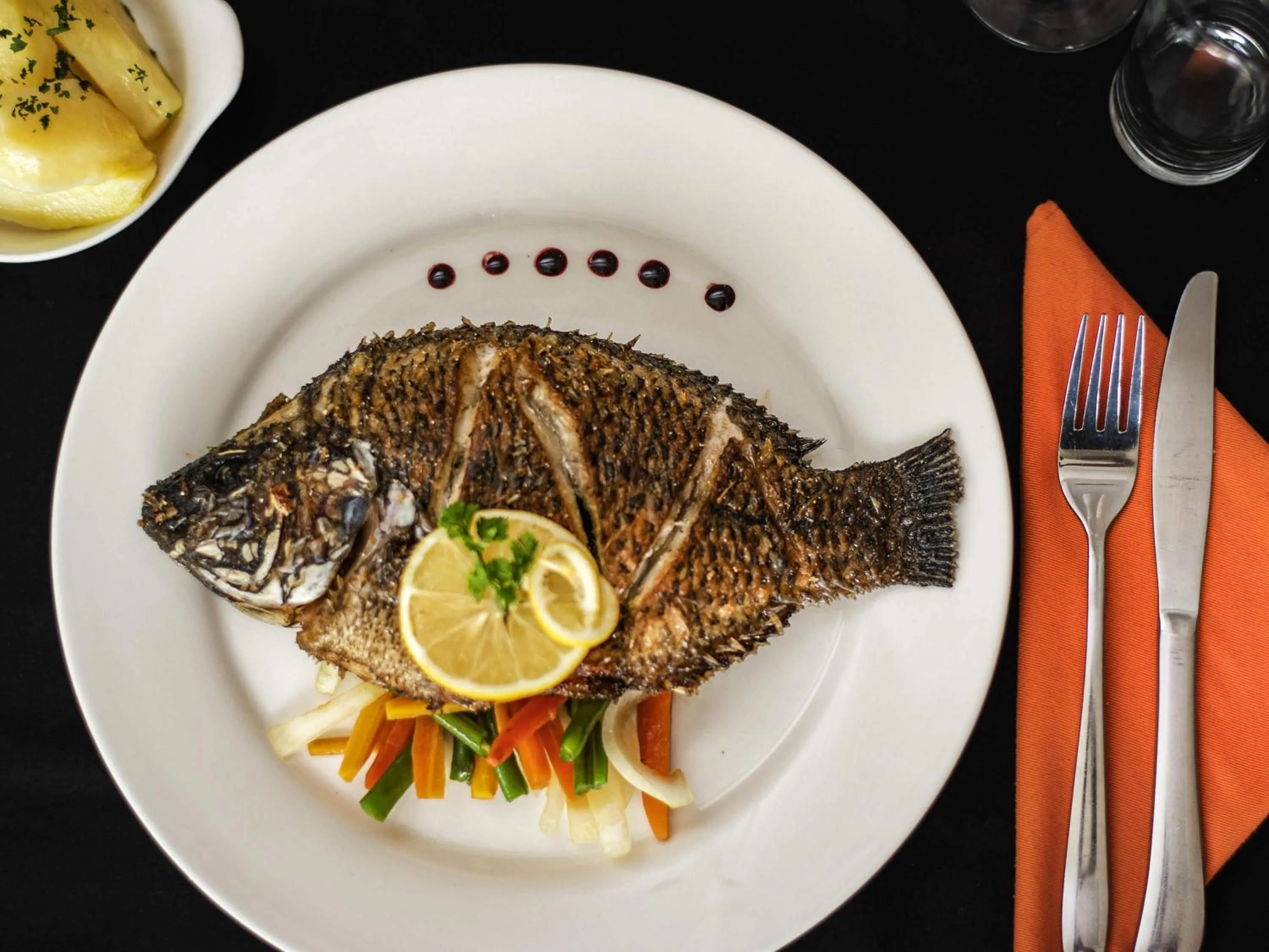 Restaurant/places to eat in Pullman Lubumbashi Grand Karavia.