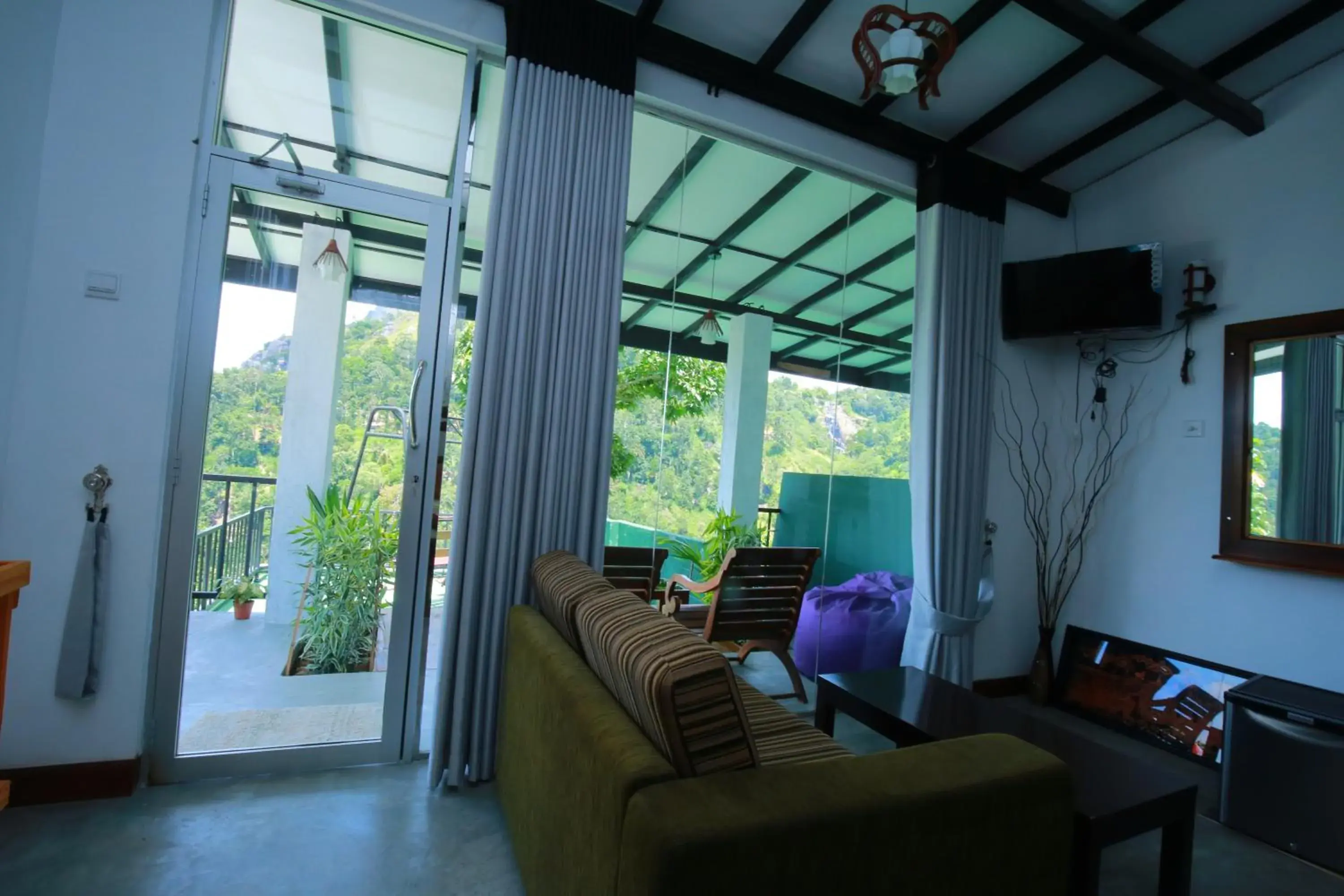 Double Room with Mountain View in Ella River Front Double Room with Mountain View in Ella River Front