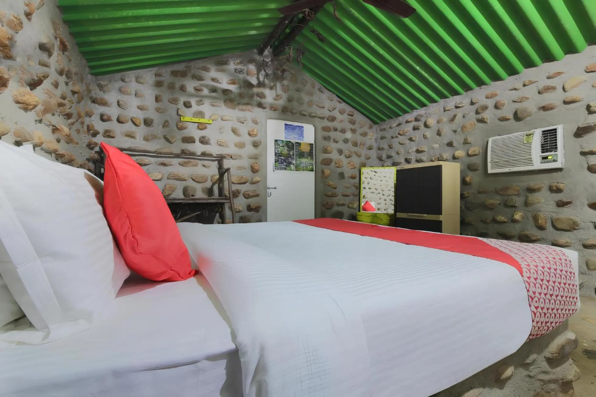 Bed in Jungle Book Resort