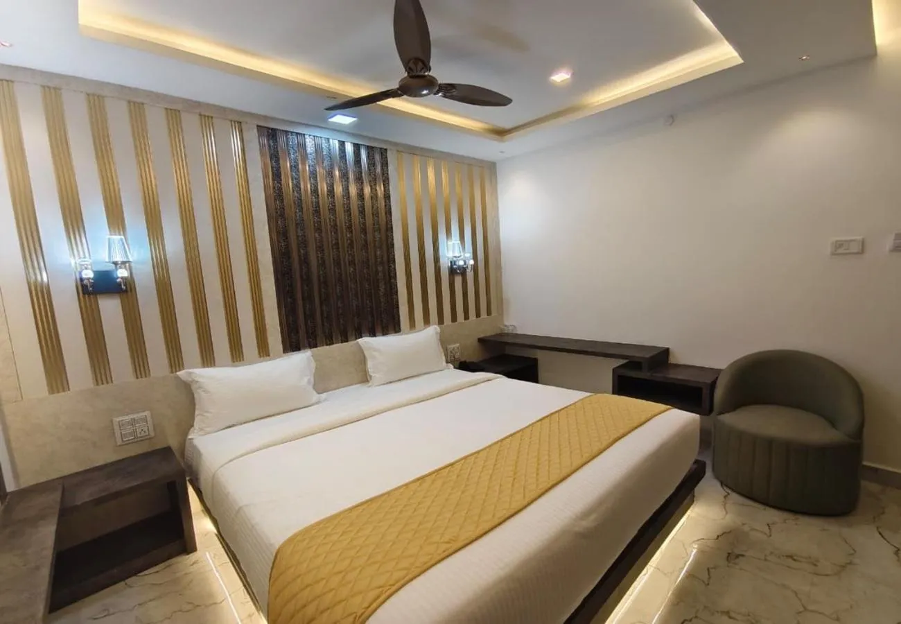 Bed in Sara Happy Stay Hotel