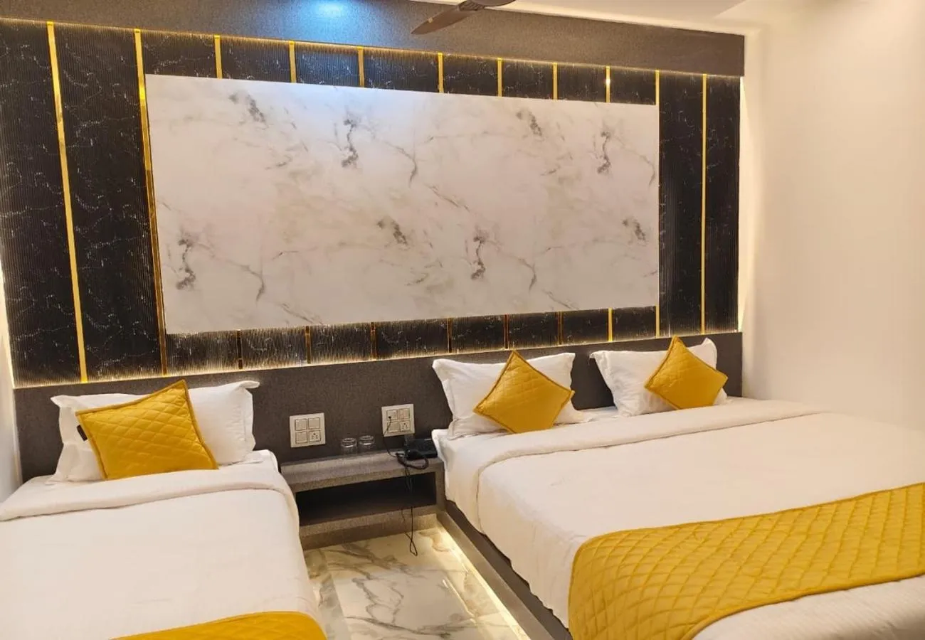 Bed in Sara Happy Stay Hotel