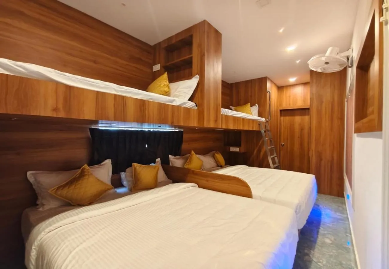 Bed in Sara Happy Stay Hotel