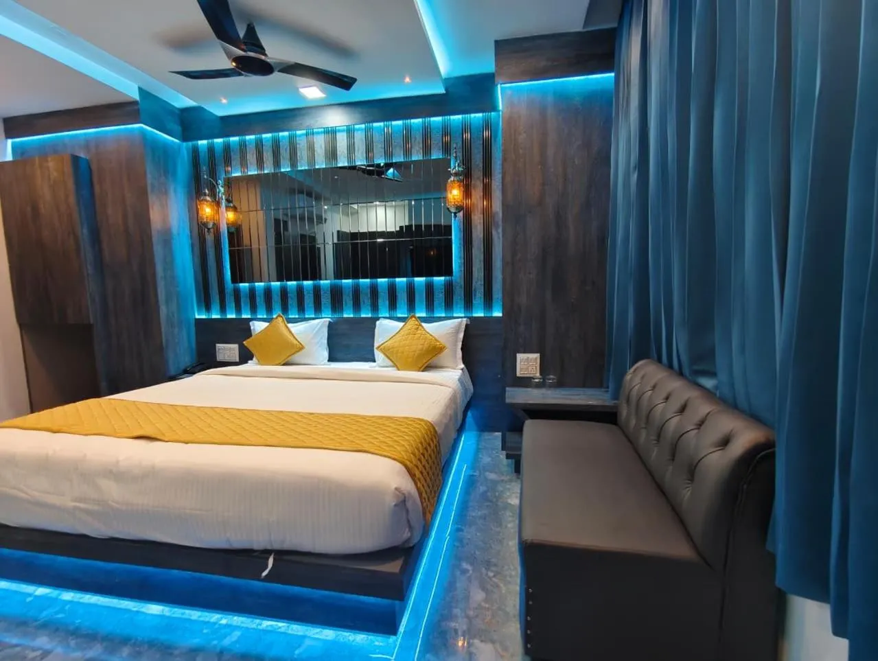 Bed in Sara Happy Stay Hotel