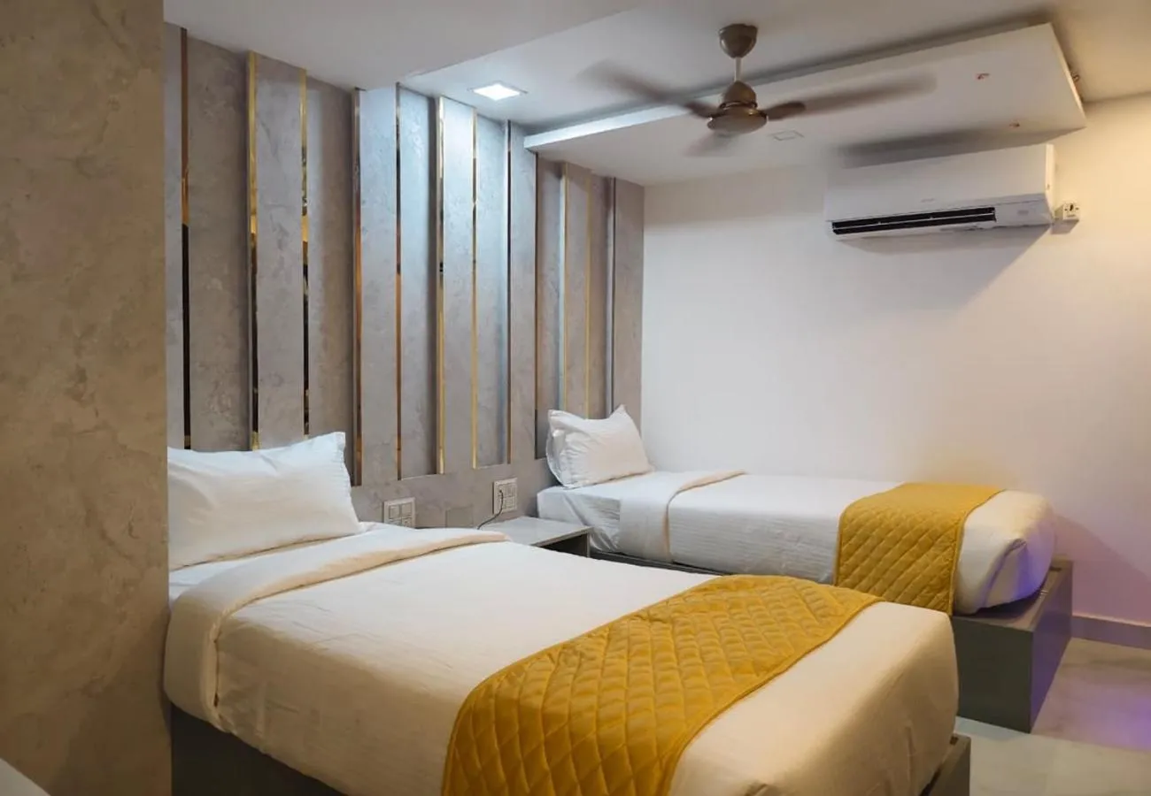 Bed in Sara Happy Stay Hotel