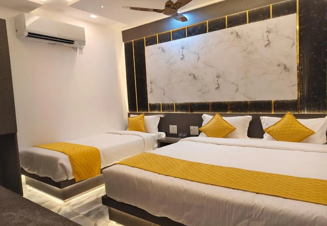 Bed in Sara Happy Stay Hotel