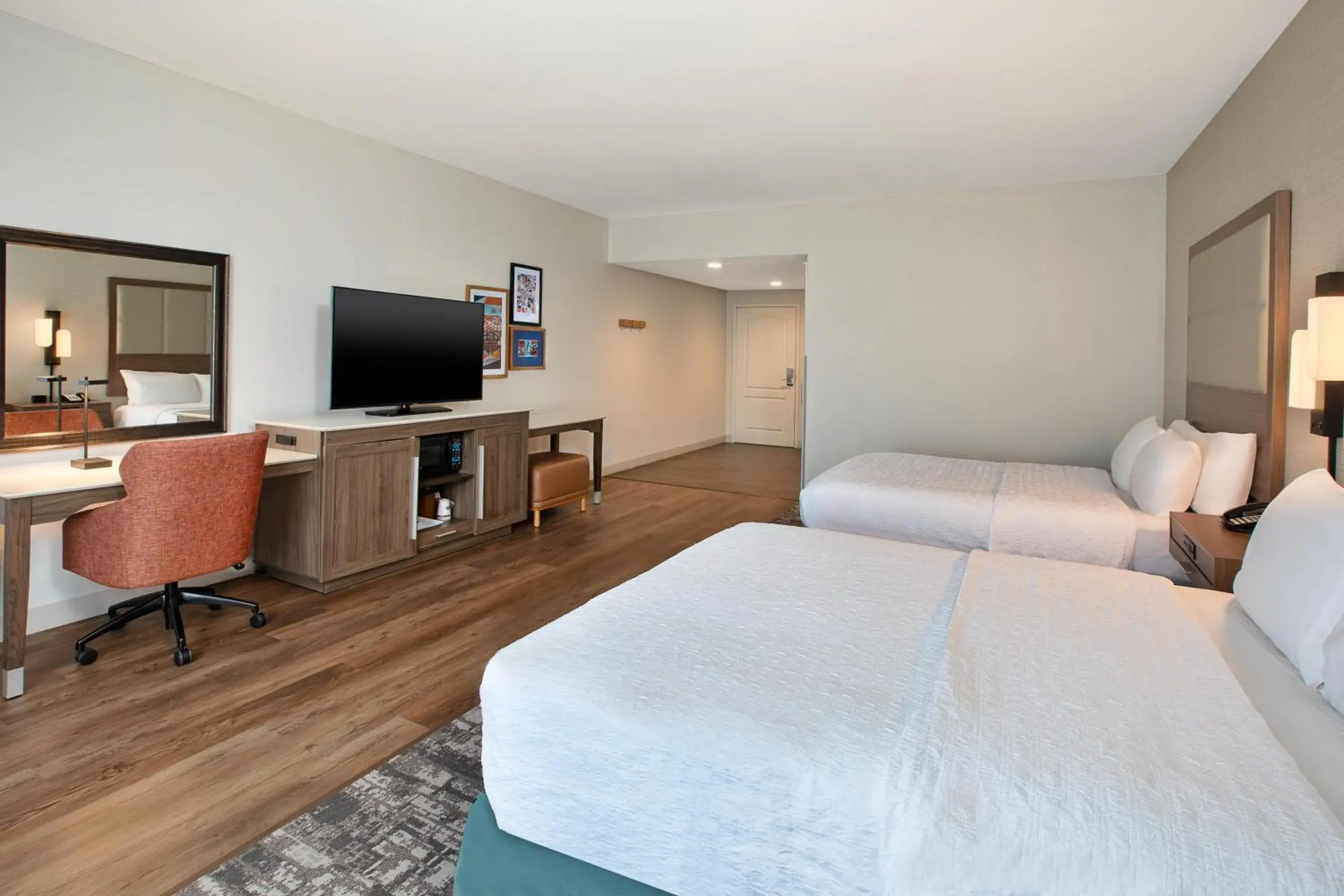 Bed in Hampton Inn North Little Rock McCain Mall, AR Bed in Hampton Inn North Little Rock McCain Mall, AR