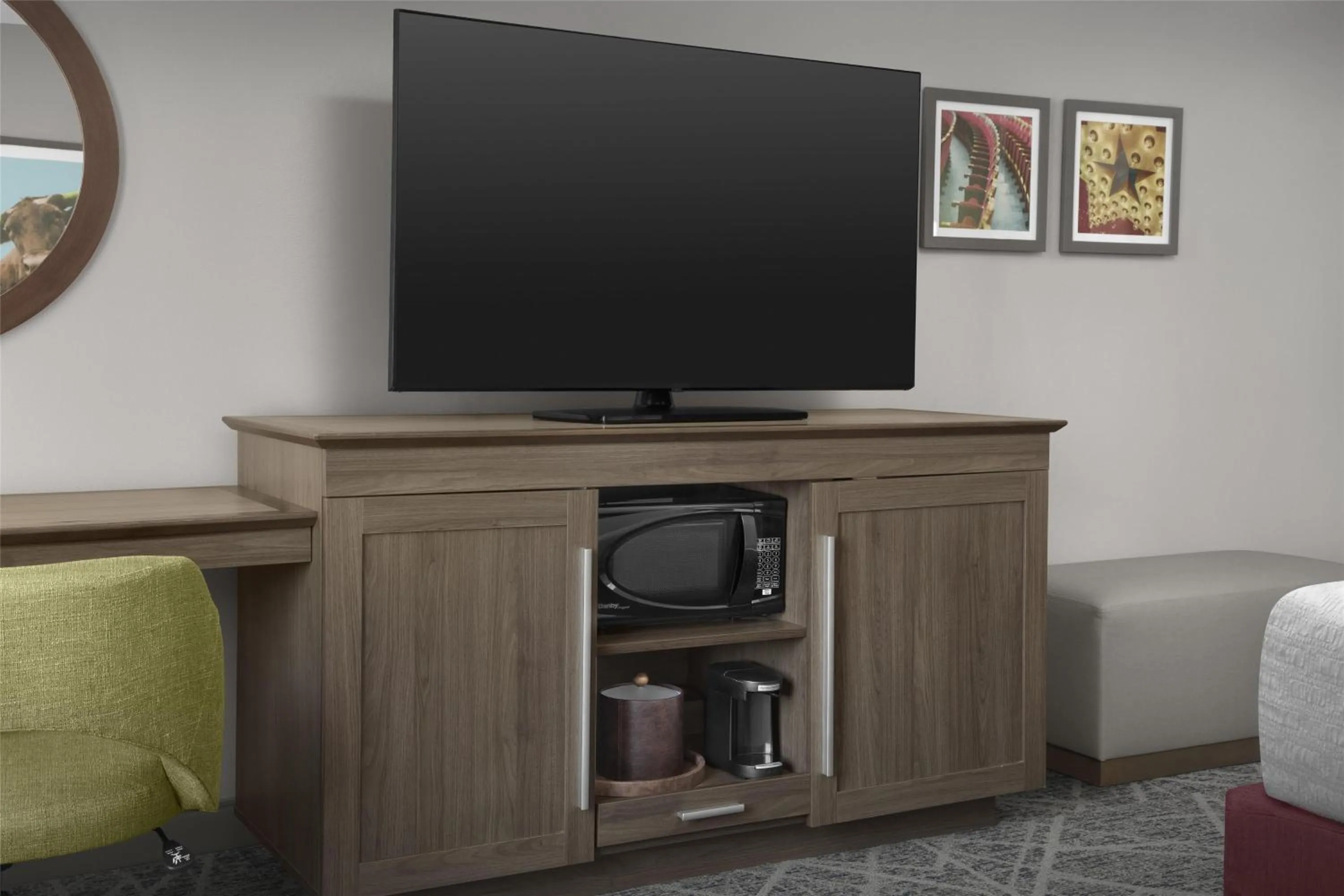 Bedroom in Hampton Inn and Suites Georgetown/Austin North, TX