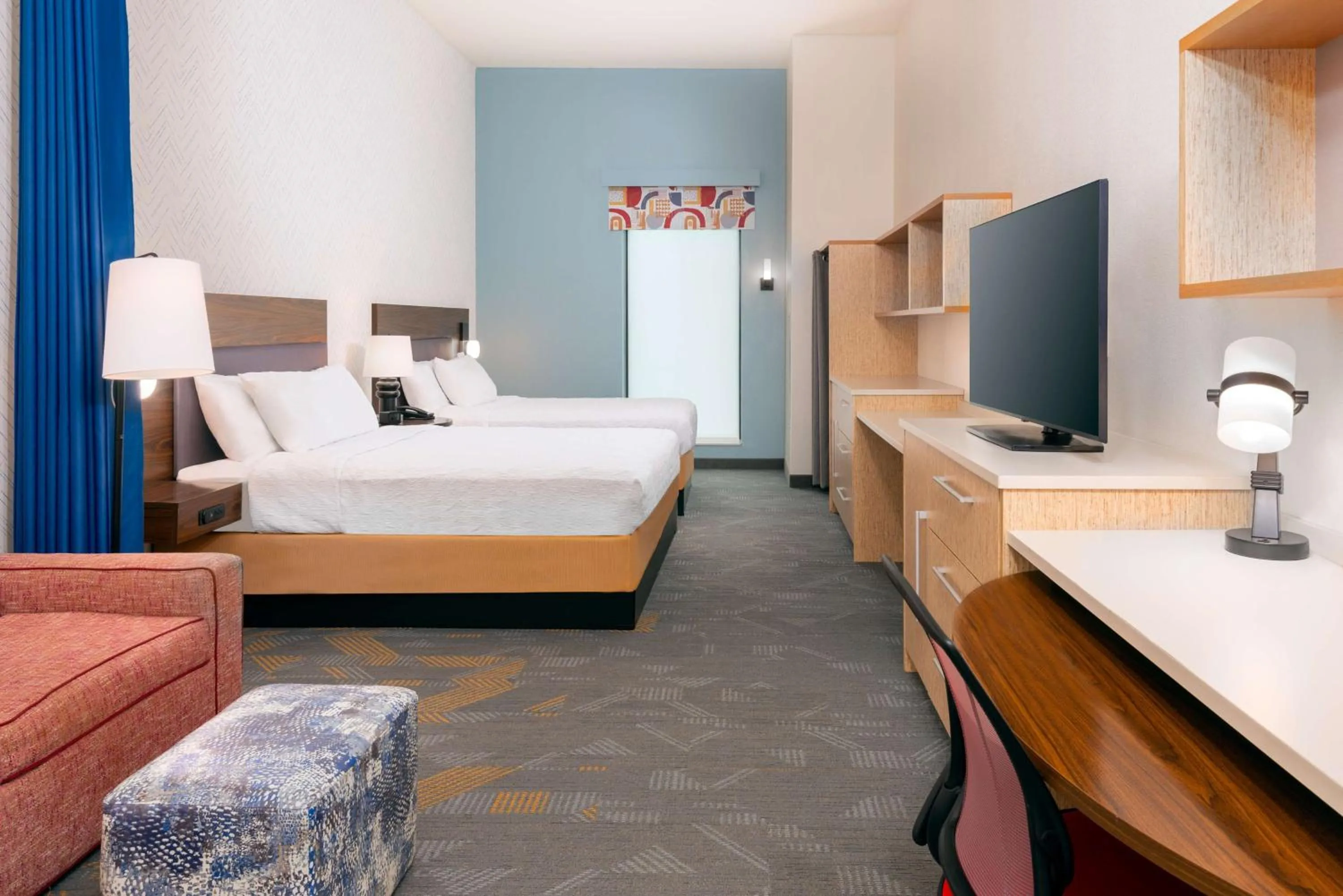 Bed in Home2 Suites by Hilton Buffalo Airport/ Galleria Mall