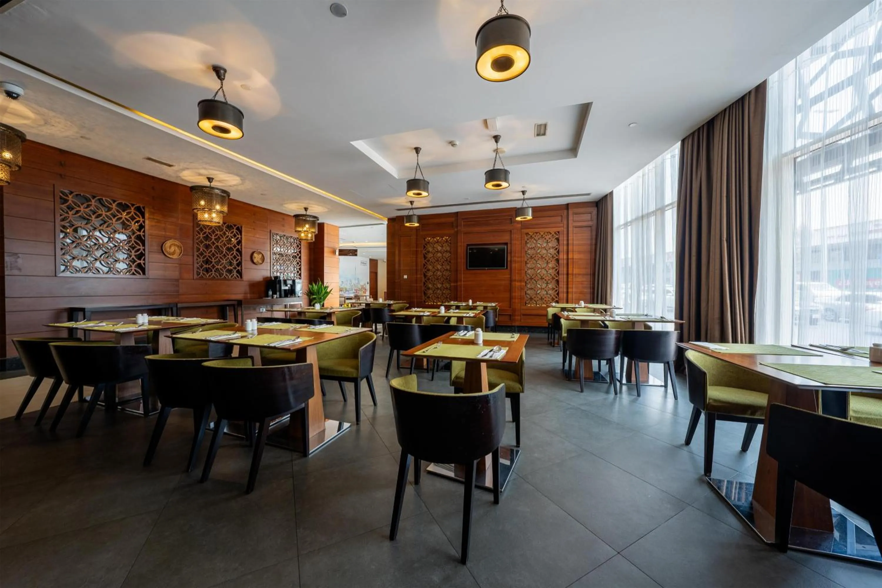 Restaurant/places to eat in Hilton Garden Inn Dubai Deira