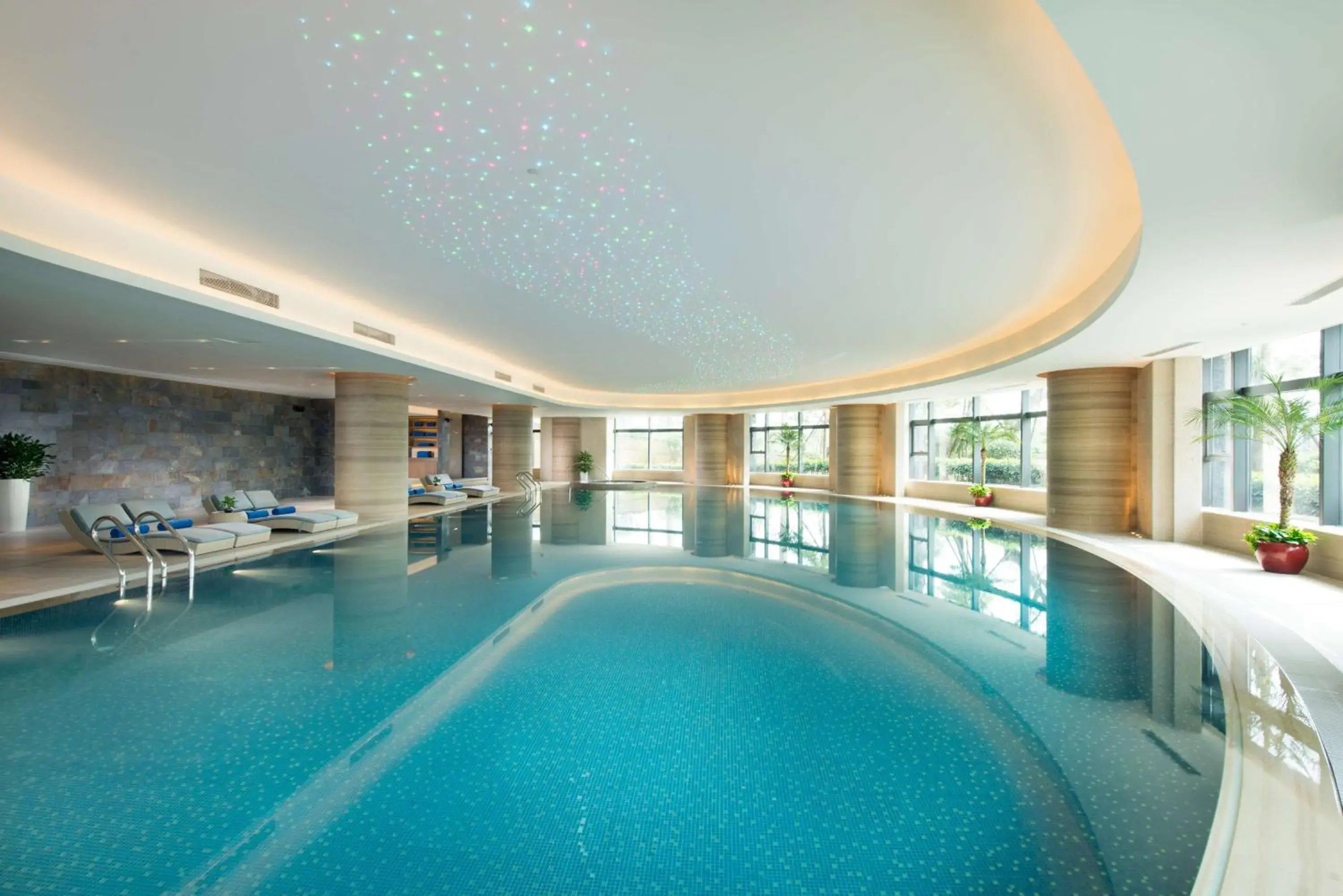 Pool view in Hilton Zhoushan Pool view in Hilton Zhoushan