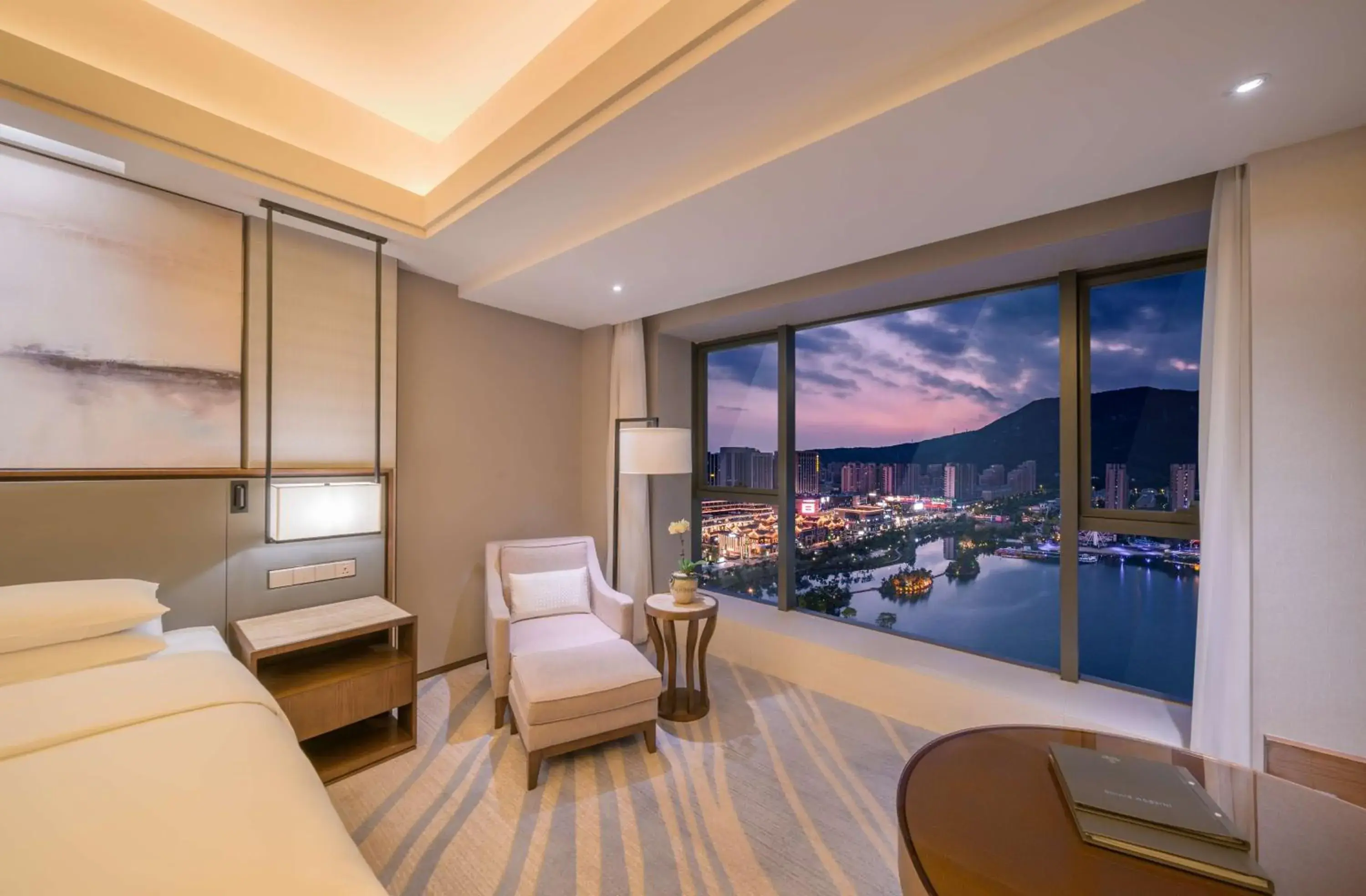 View (from property/room), Bed in Hilton Zhoushan View (from property/room), Bed in Hilton Zhoushan
