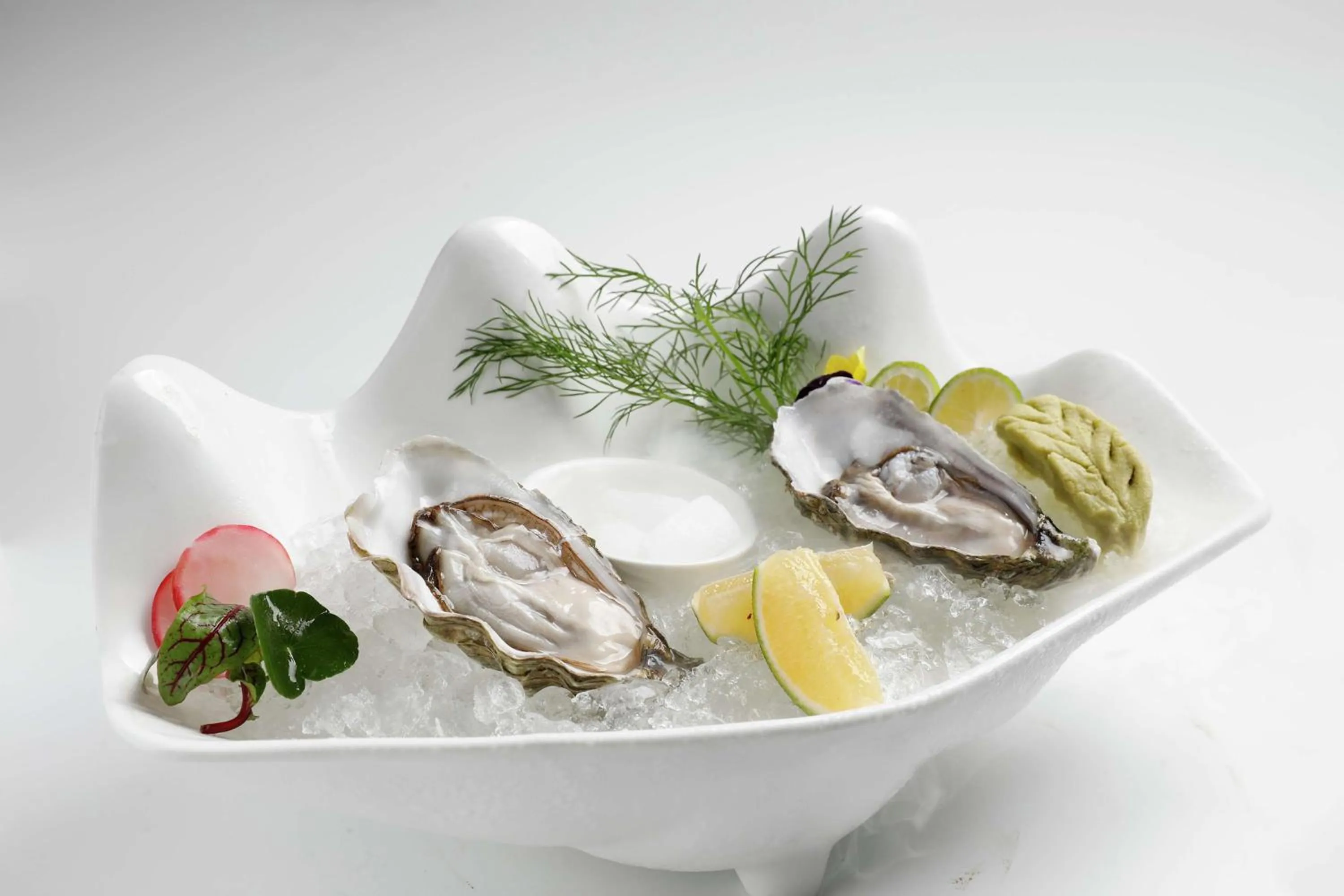 Restaurant/places to eat in Hilton Zhoushan