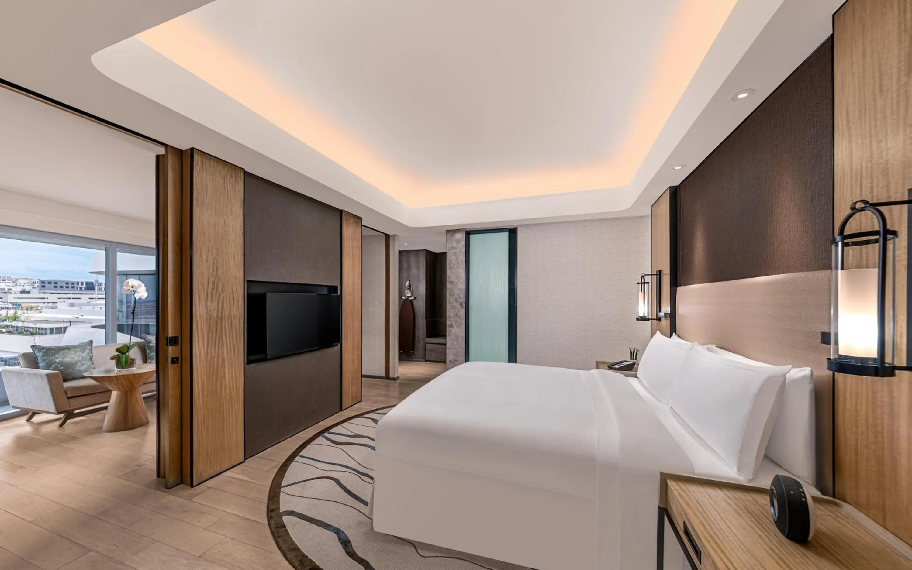 Bed in Conrad Manila