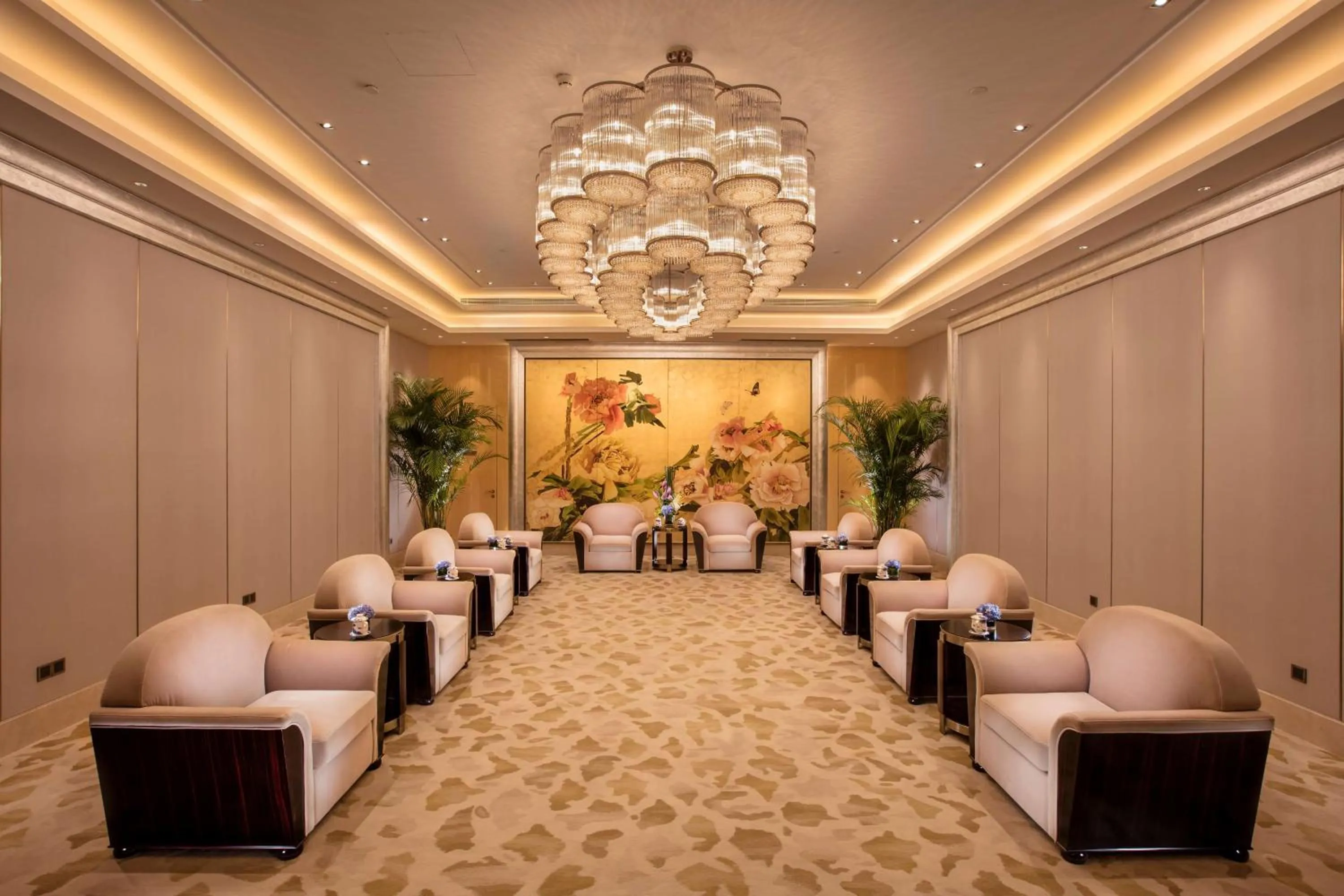 Meeting/conference room in Hilton Wuhan Yangtze Riverside