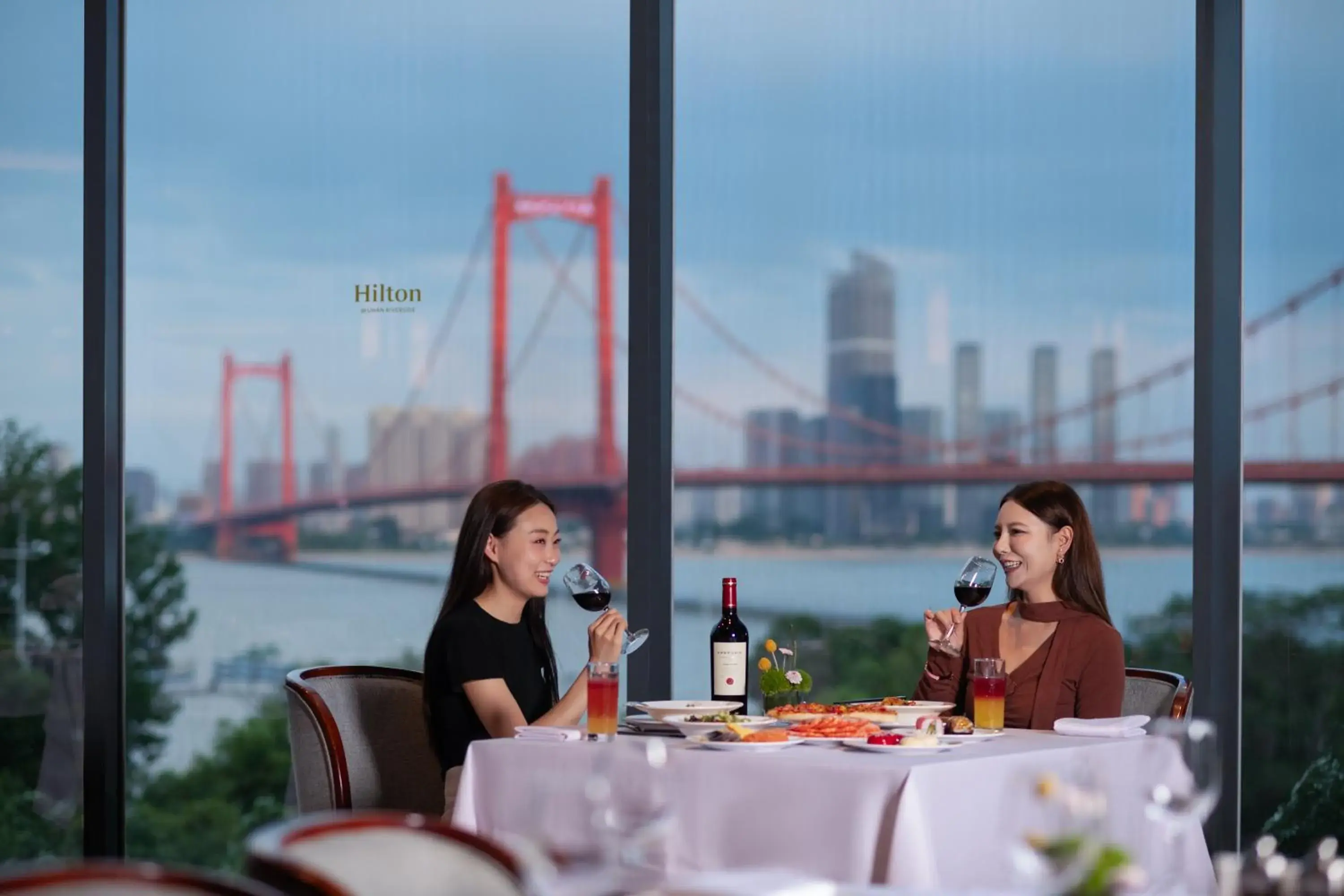 Restaurant/places to eat in Hilton Wuhan Yangtze Riverside Restaurant/places to eat in Hilton Wuhan Yangtze Riverside