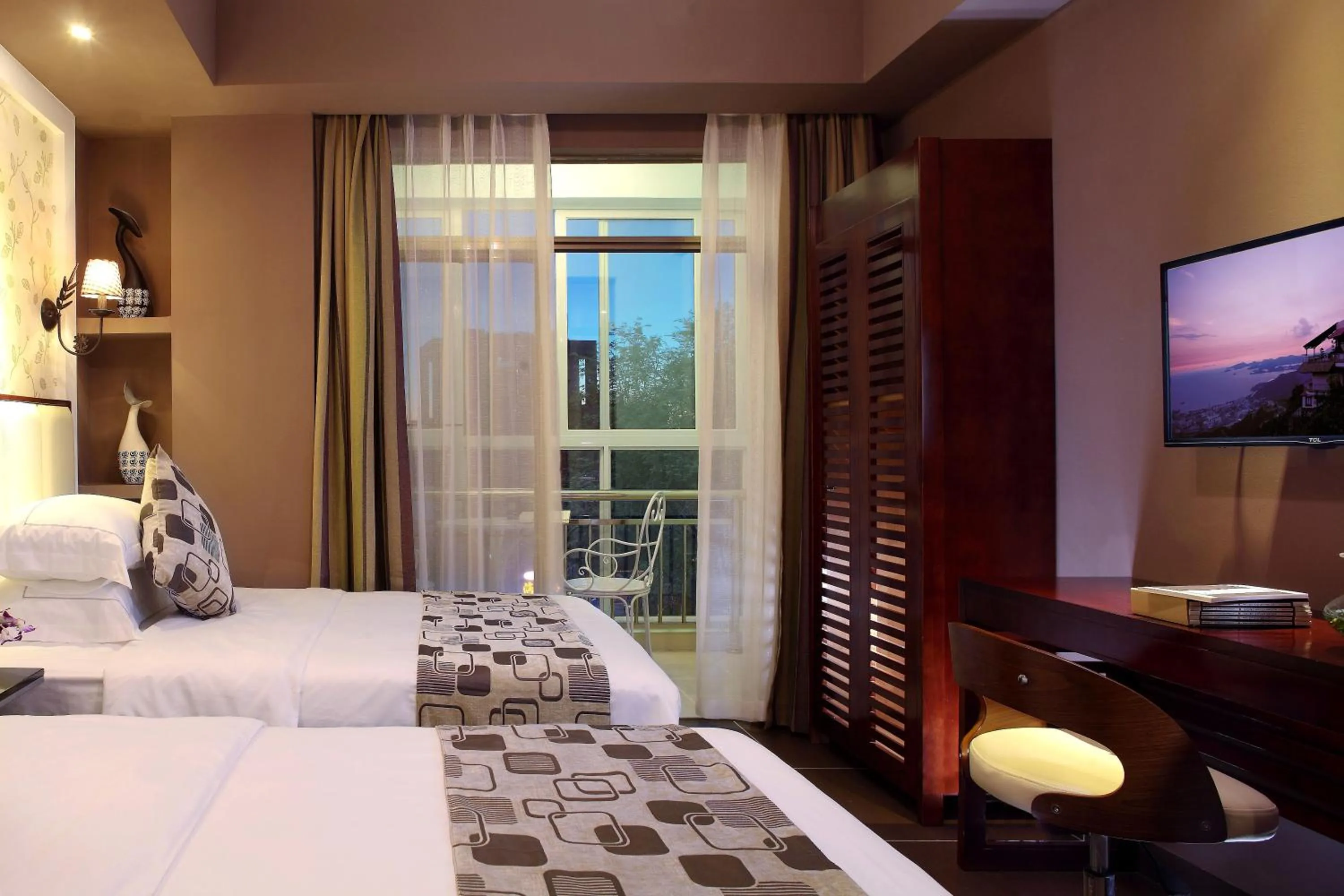 Bed in Care Hotel Coast Collection