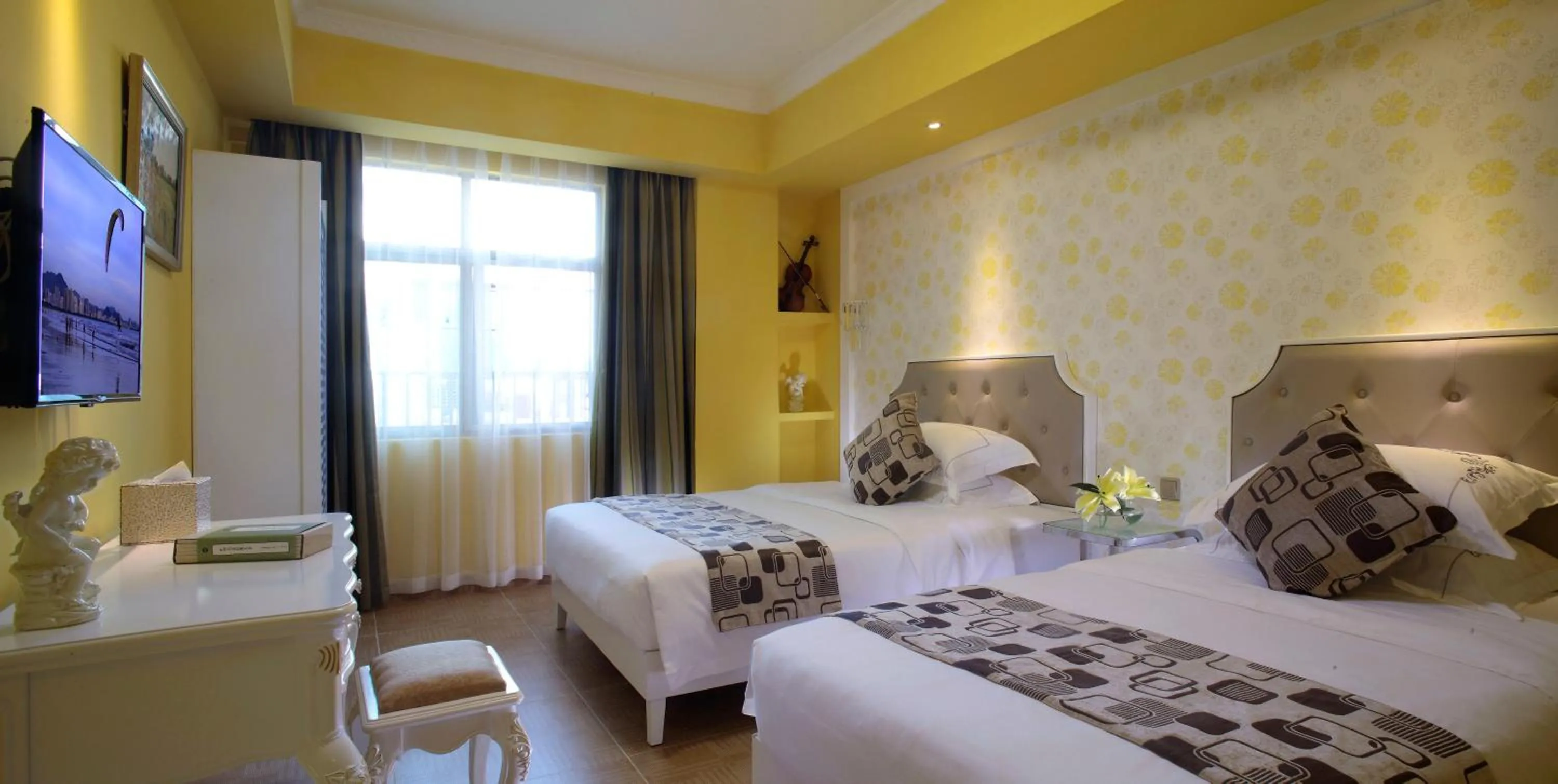 Bed in Care Hotel Coast Collection