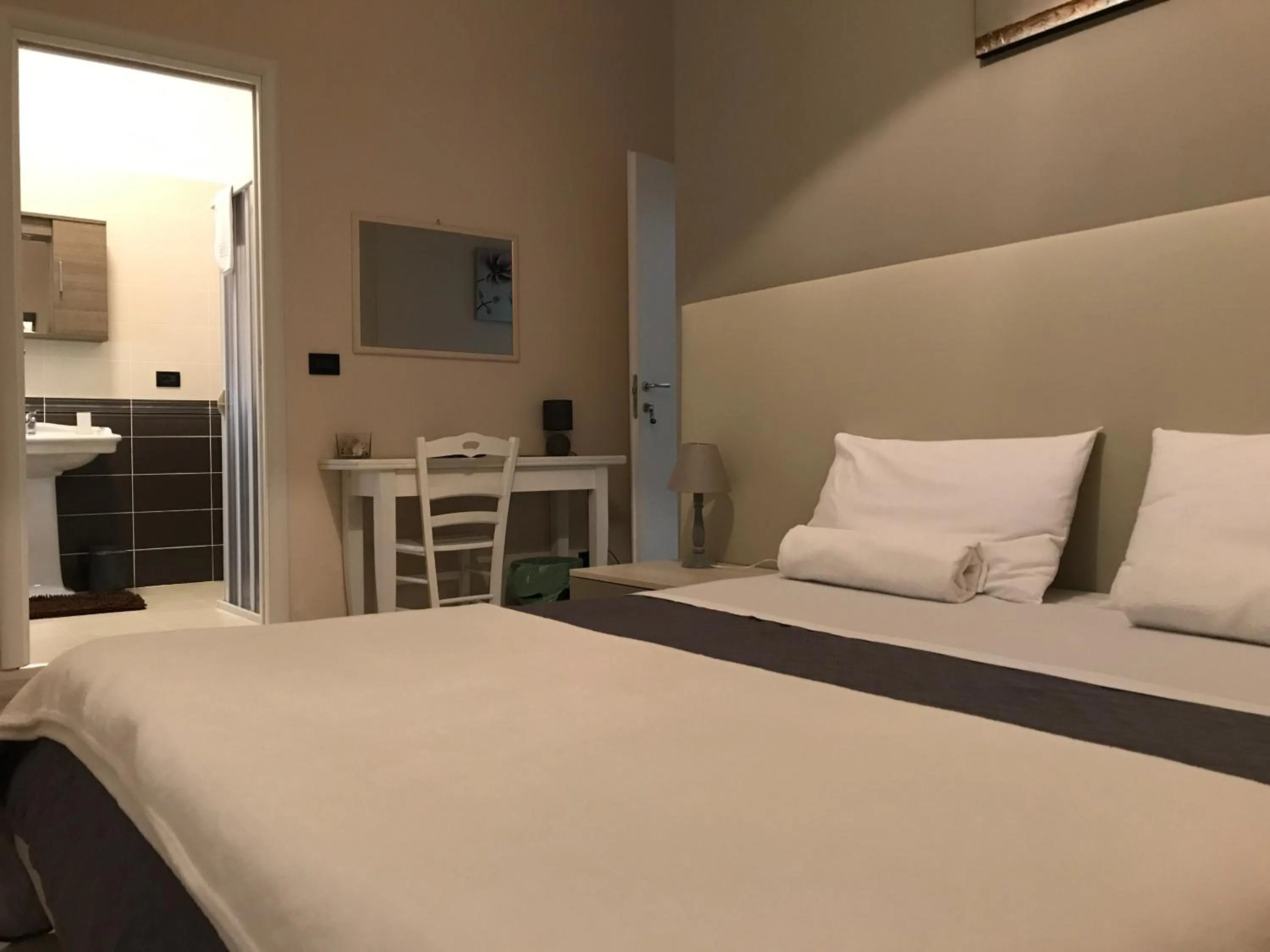 Photo of the whole room, Bed in Civico7