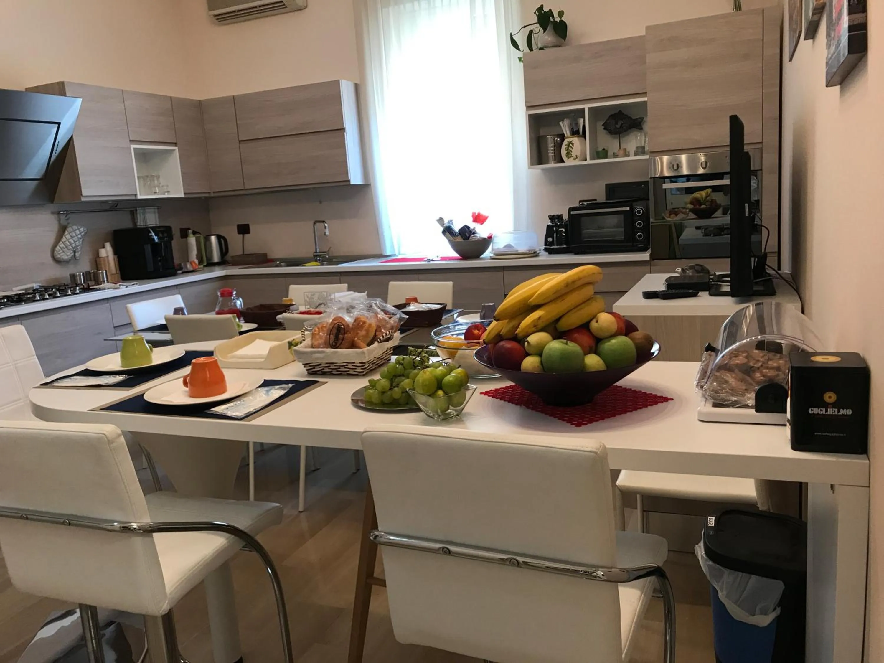 Communal lounge/ TV room in Civico7