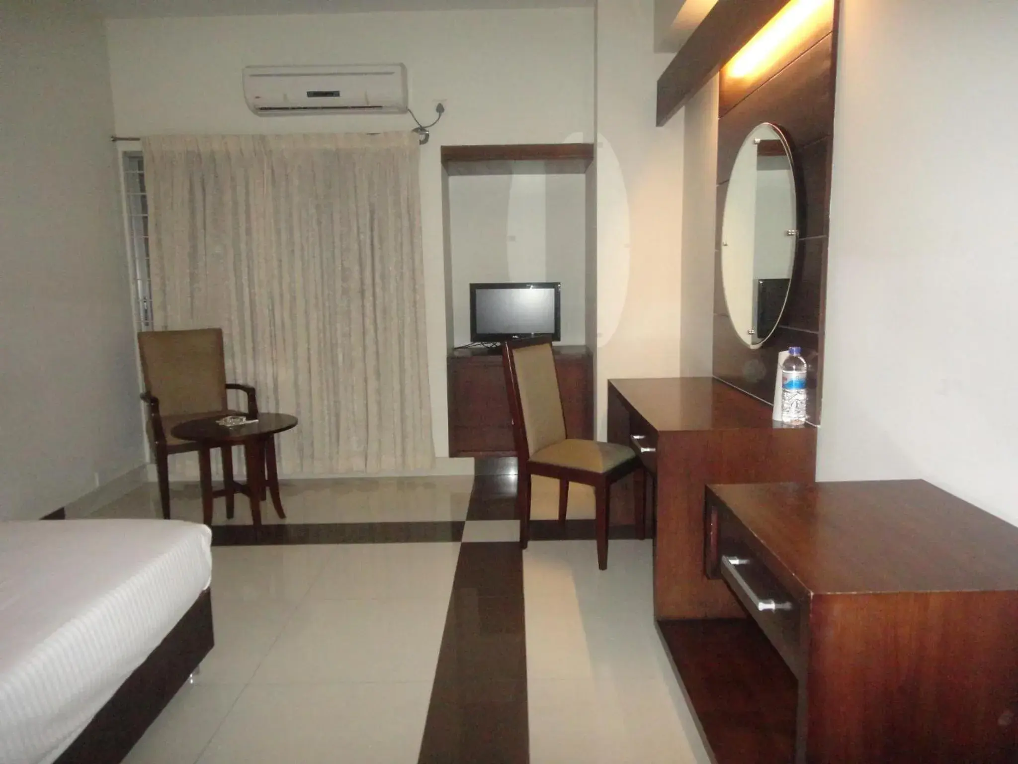 Deluxe Single Room in Nirvana Inn Deluxe Single Room in Nirvana Inn