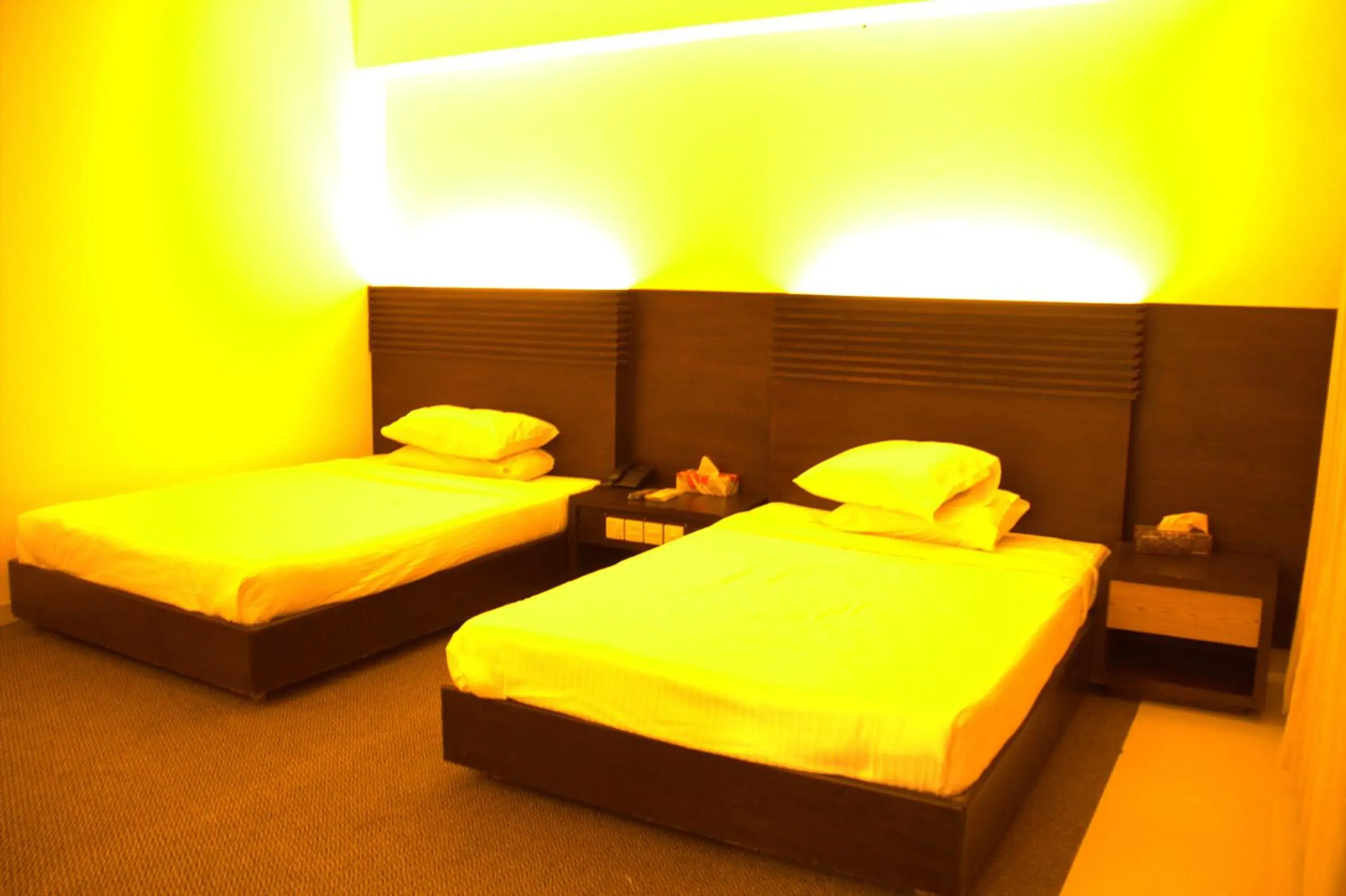 Deluxe Queen Suite in Nirvana Inn Deluxe Queen Suite in Nirvana Inn