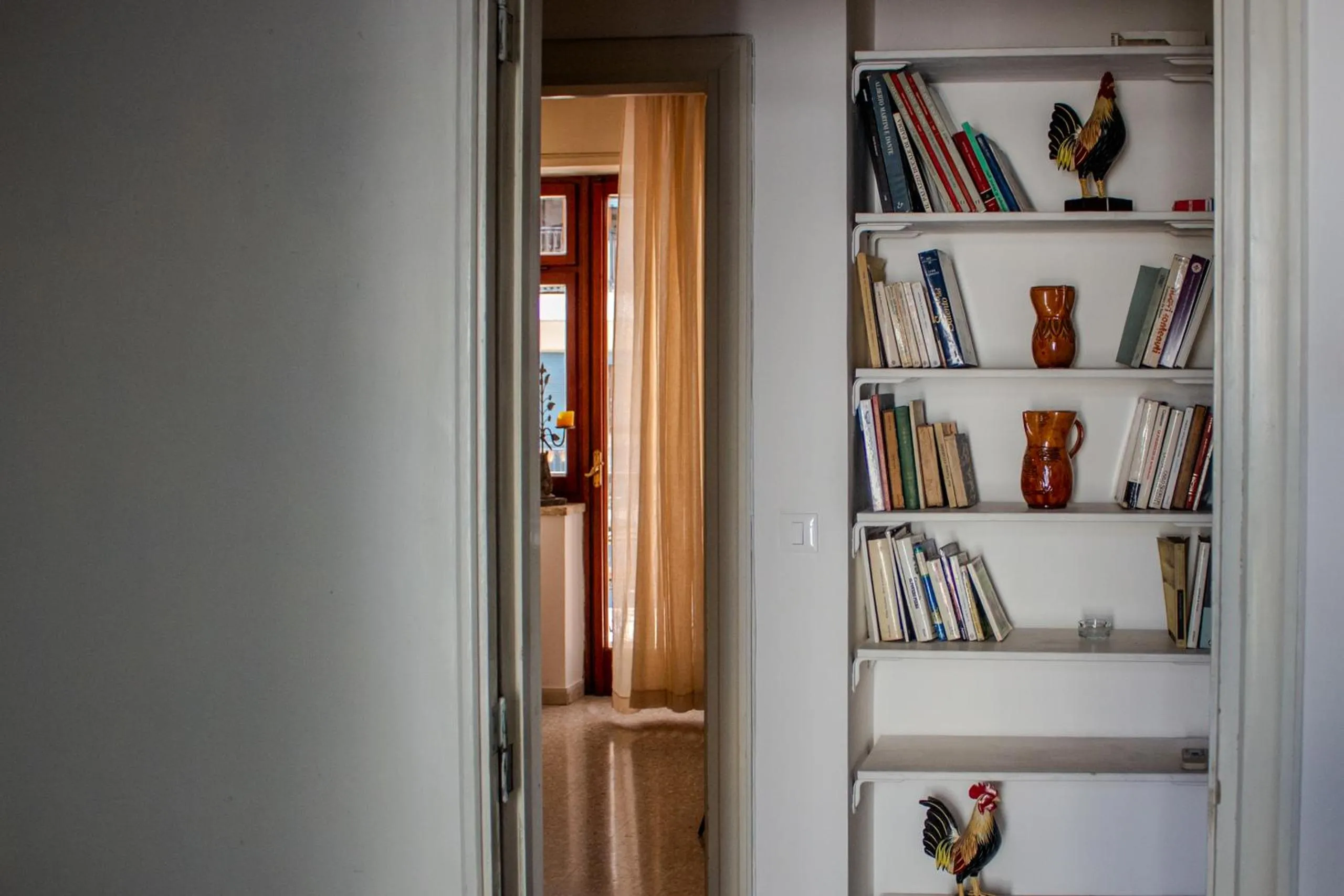 Library in Il Cantuccio
