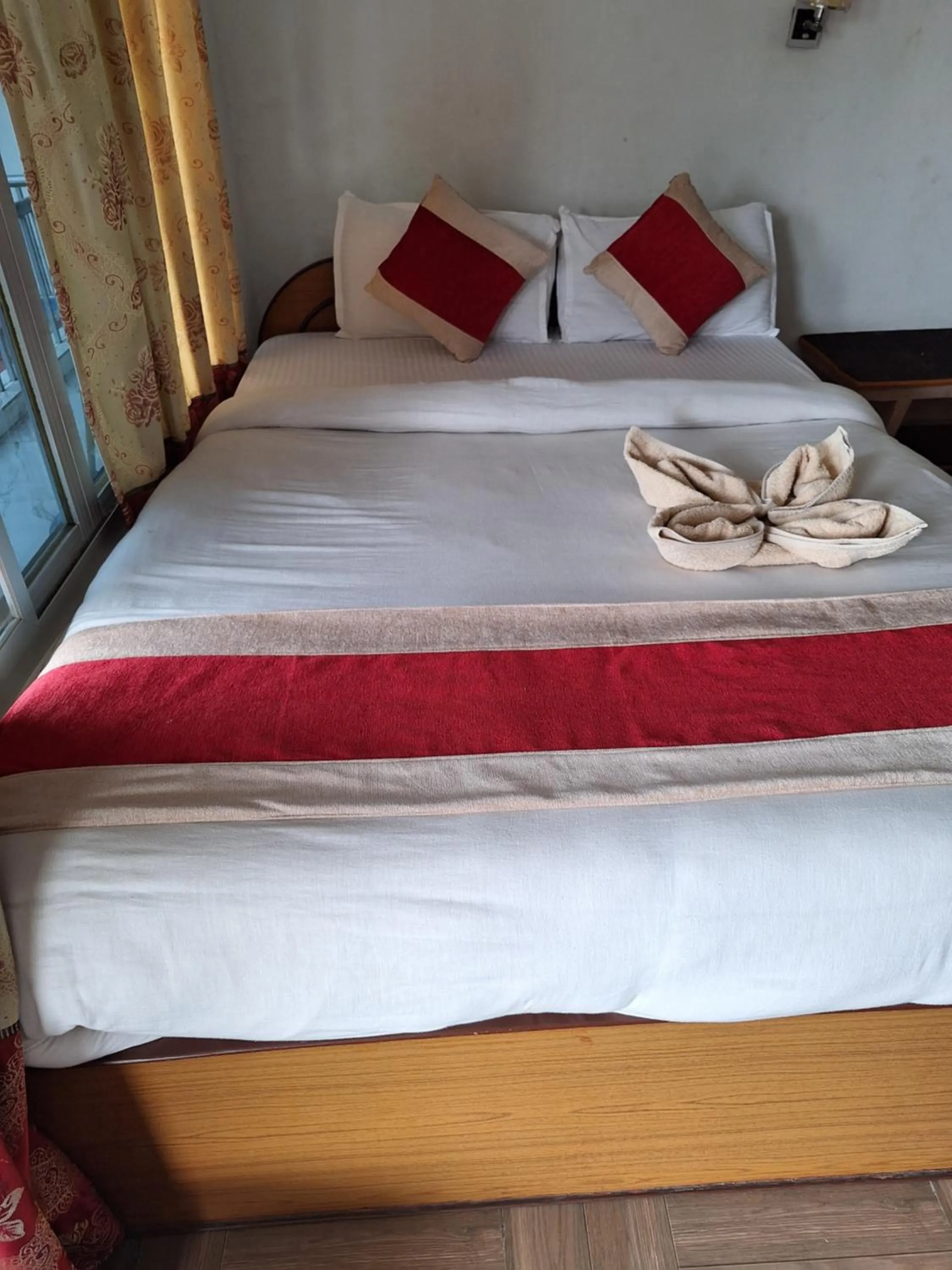 Bed in Hotel Shiva's Dream