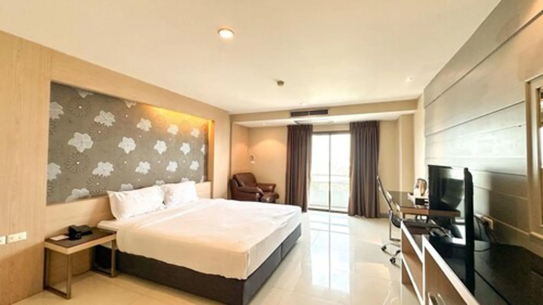 Bed in Avana Residence