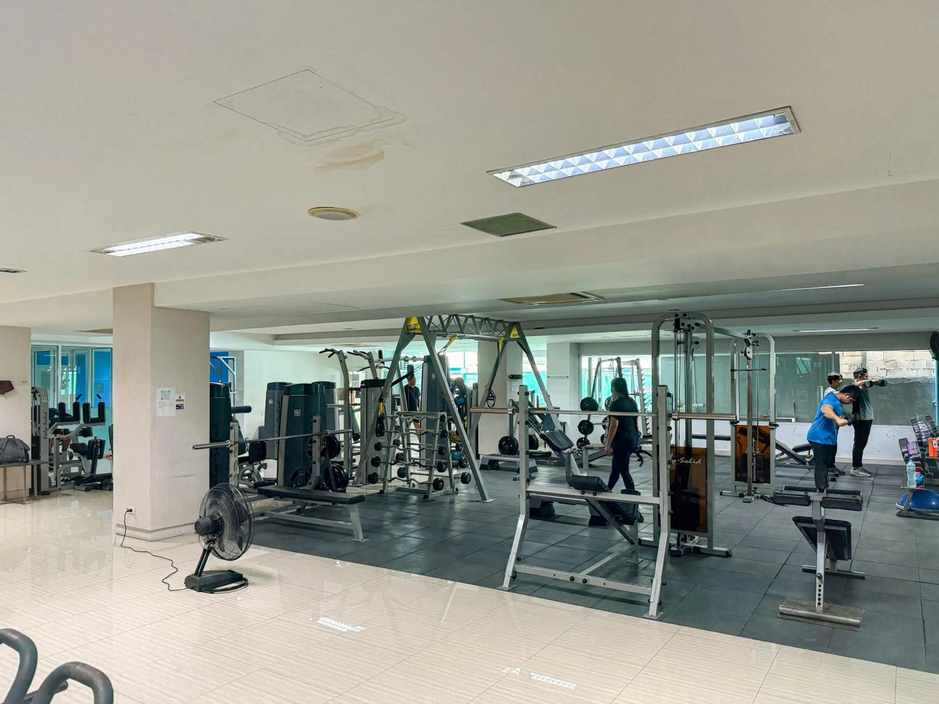 Fitness centre/facilities in Avana Residence