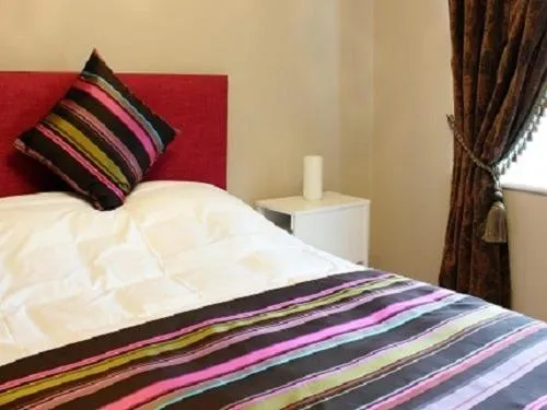 Bedroom, Bed in Luxurious KC House