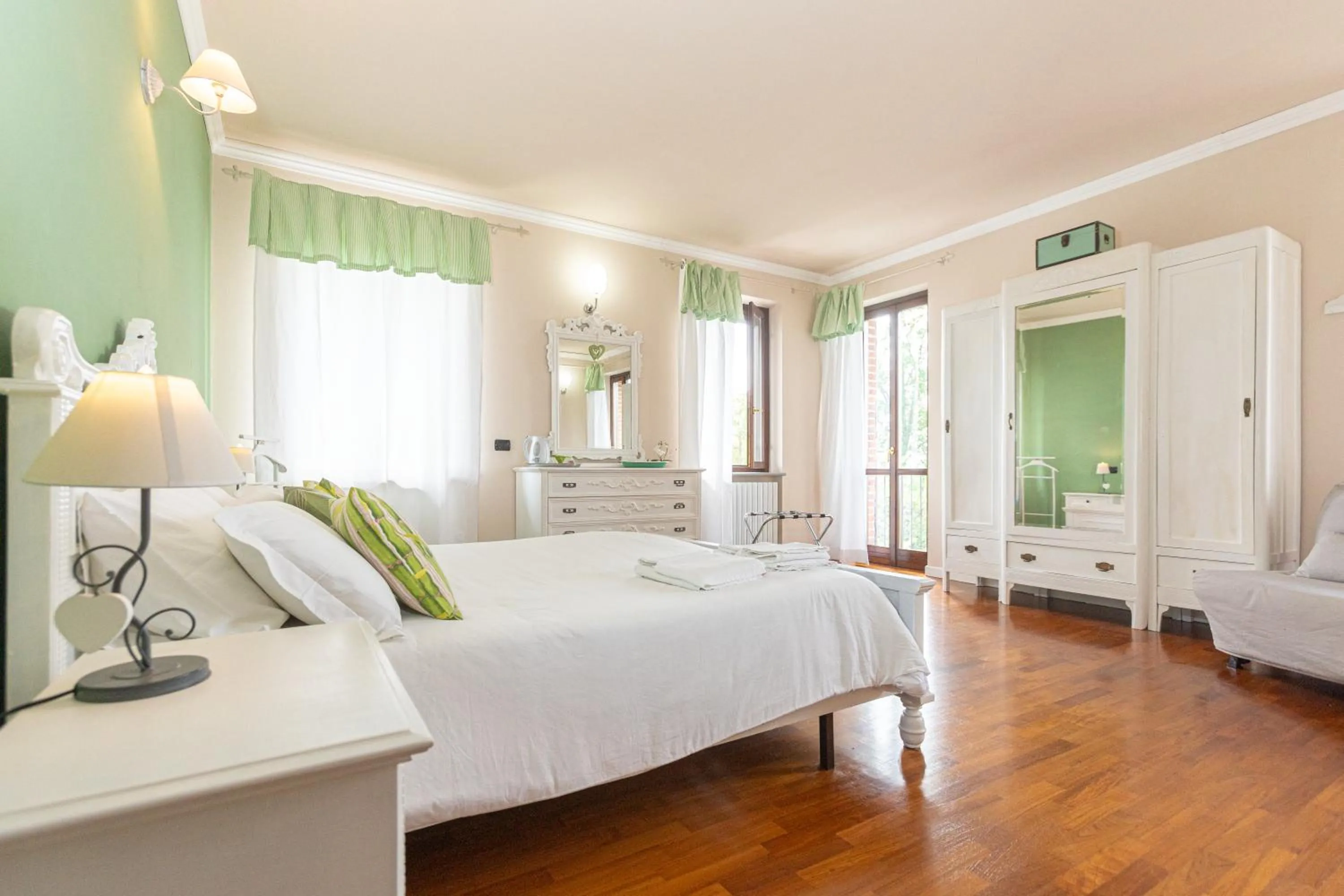 Bedroom, Bed in B&B Lanterna delle Fate