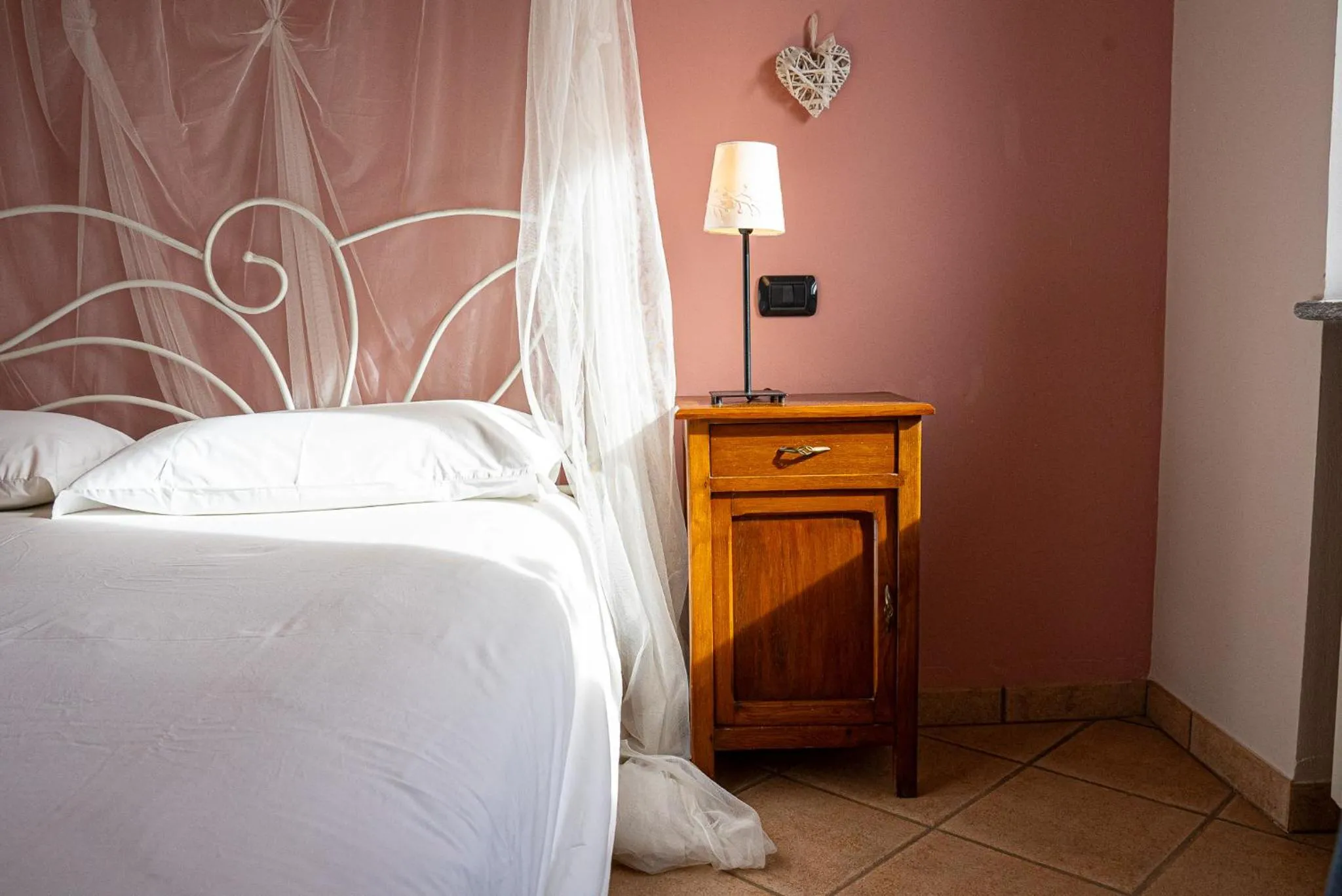 Bedroom, Bed in B&B Lanterna delle Fate