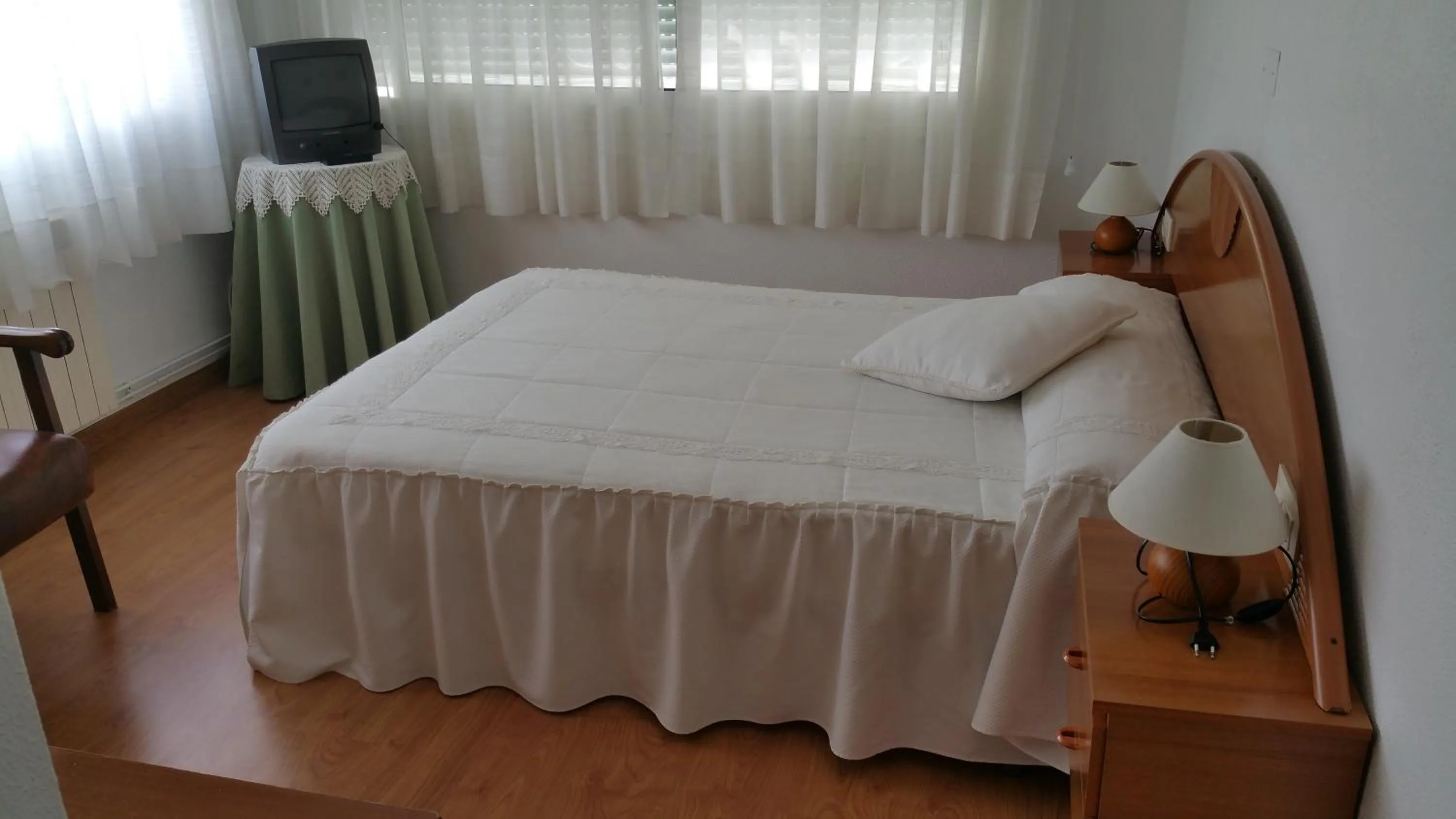 Decorative detail, Bed in Hotel A Roda