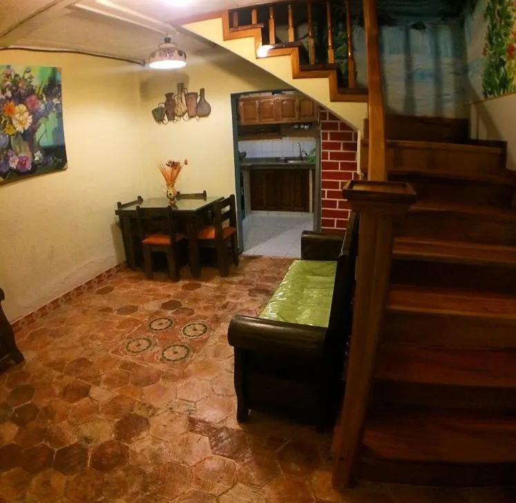 Four-Bedroom House in La Casa Cuencana