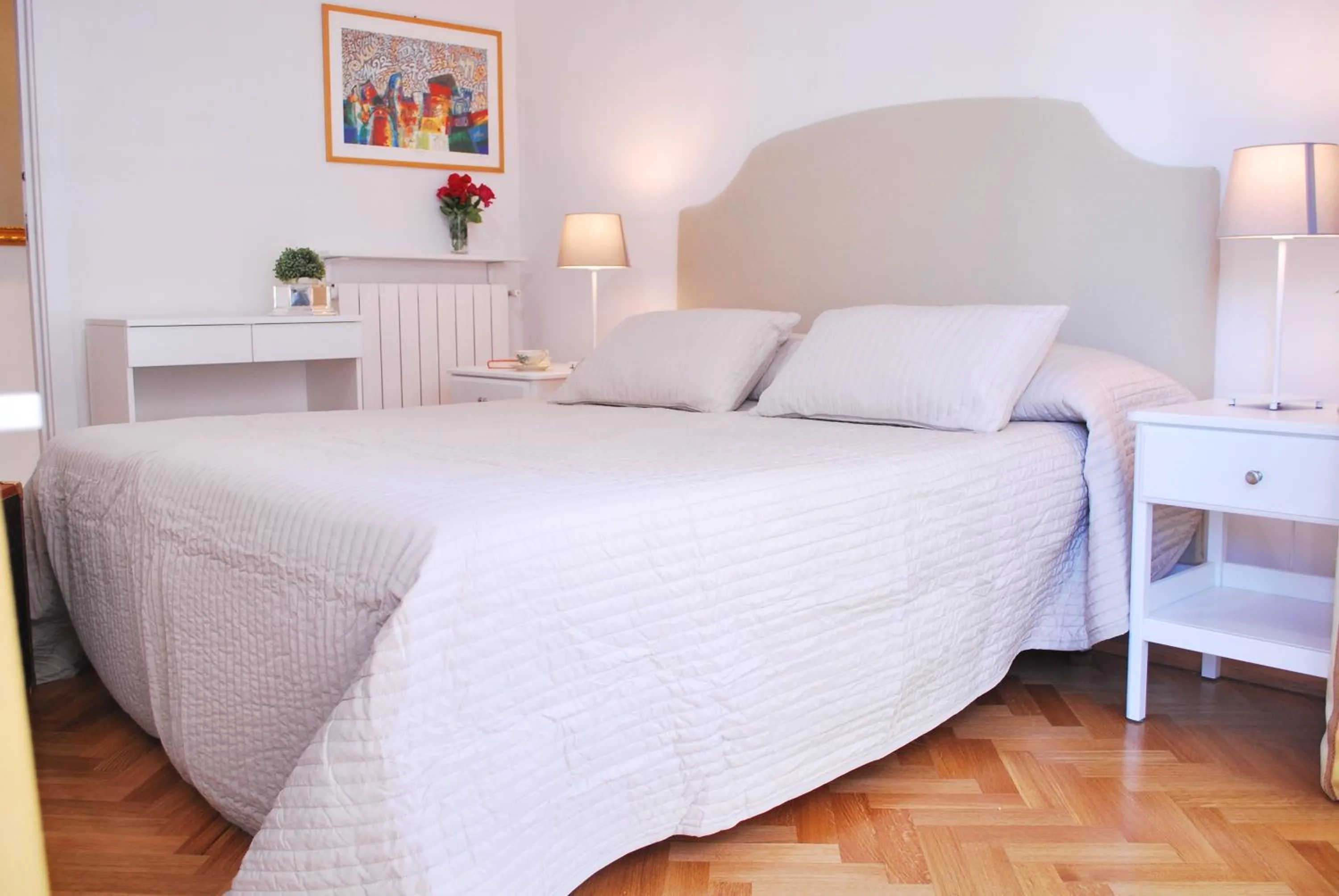 Bedroom, Bed in Attico 203