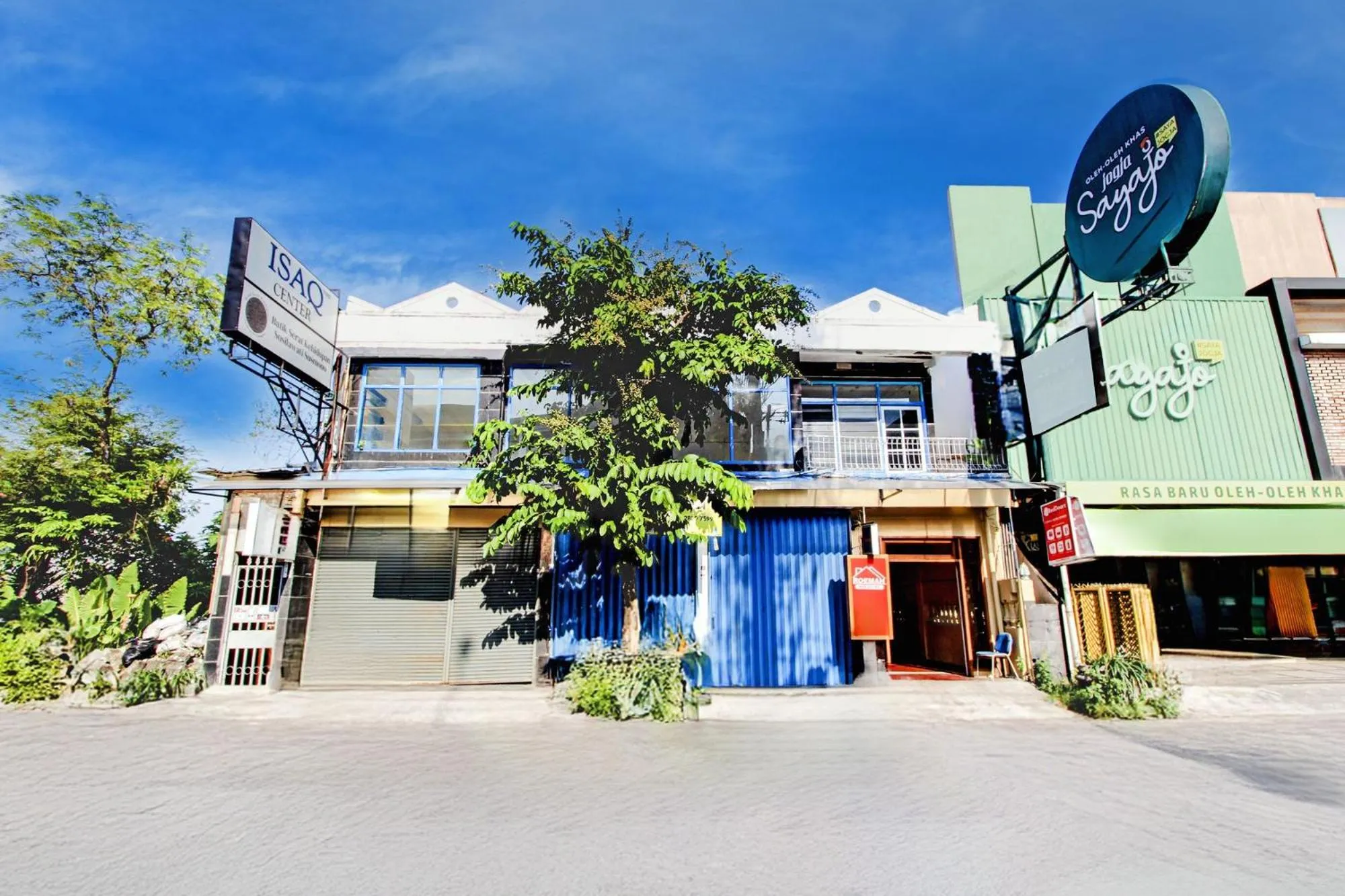 Property building in Hotel O Near Tugu Yogyakarta 2 formerly Monjali Inn