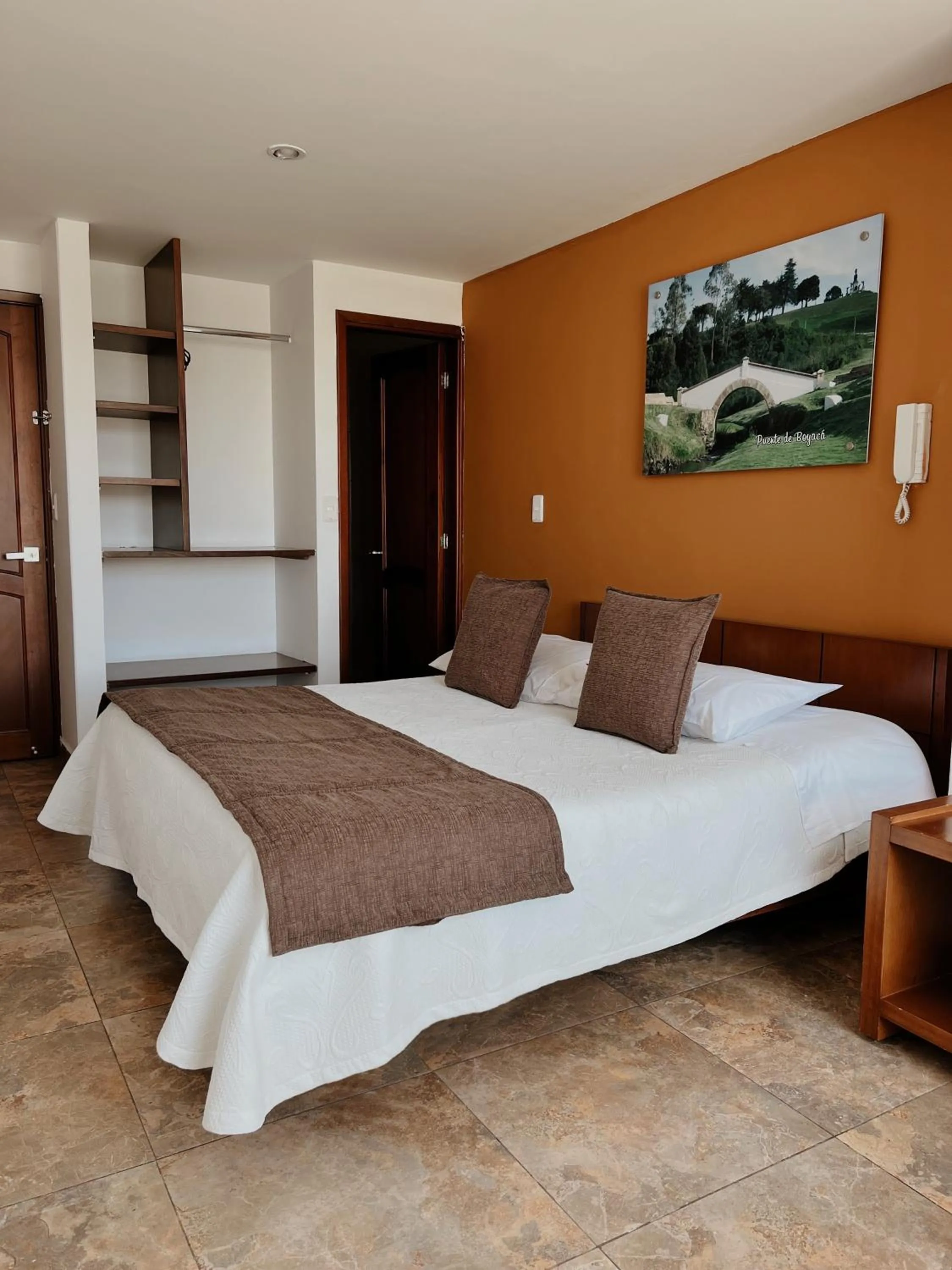 Hotel Milán