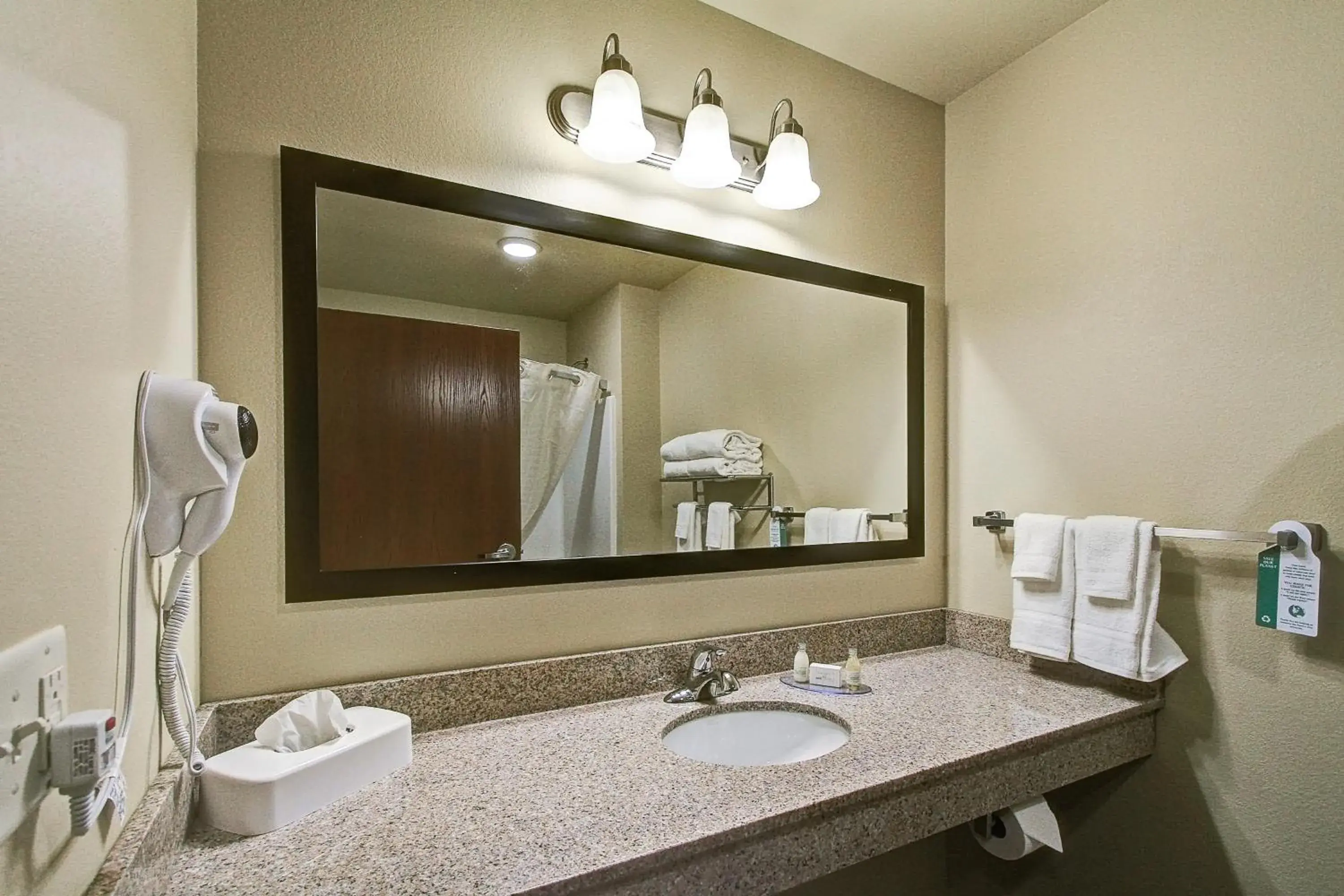 Bathroom in Cobblestone Hotel & Suites Pulaski/Green Bay Bathroom in Cobblestone Hotel & Suites Pulaski/Green Bay