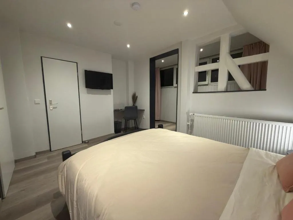 Bed in Landhaus Pension Jagdschlösschen
