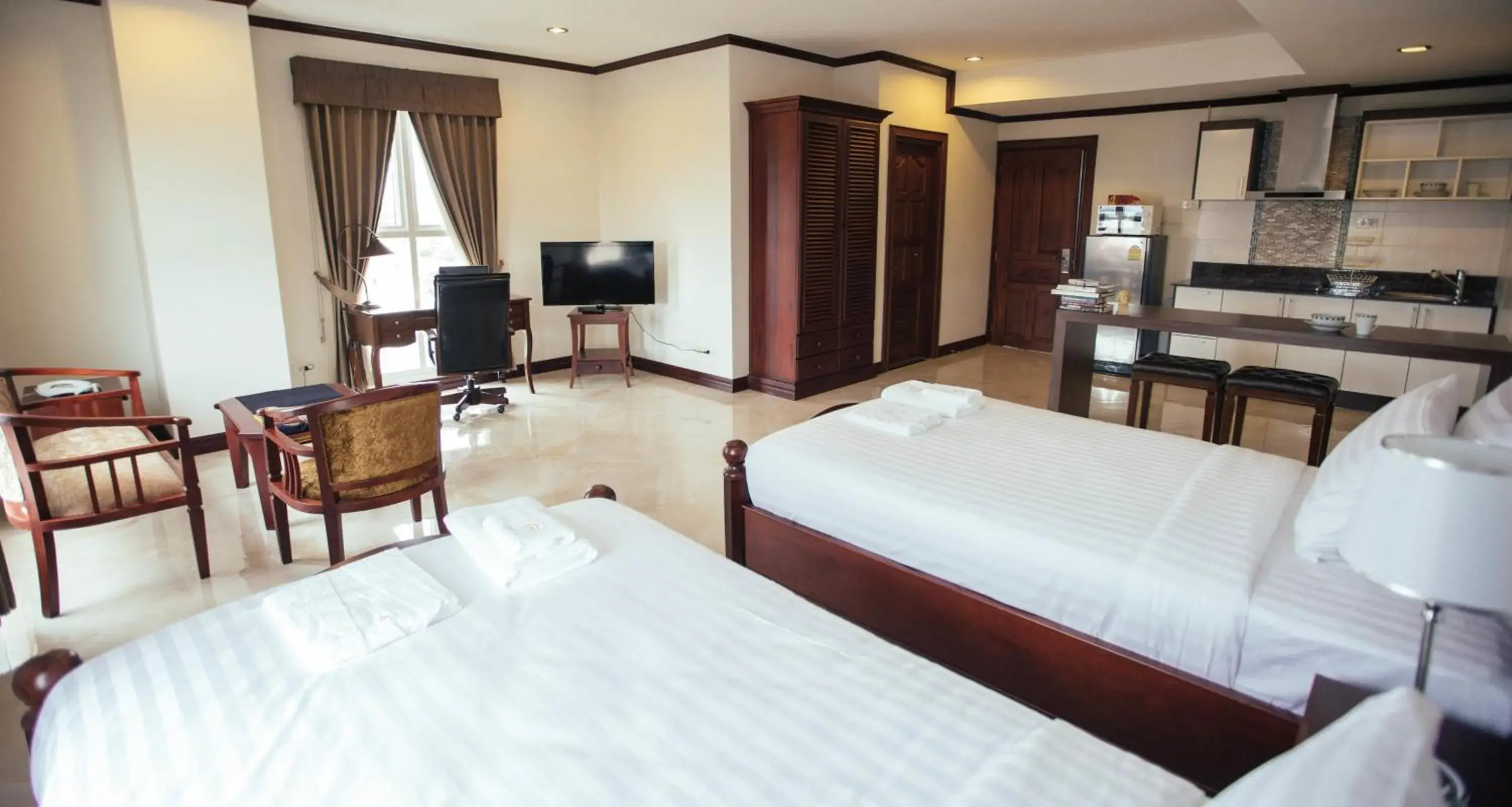 Bed in Capitol Residence Bed in Capitol Residence