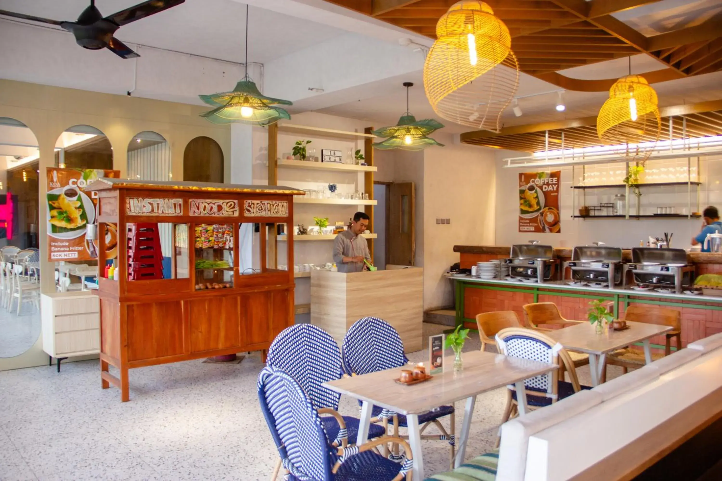 Restaurant/places to eat in Koa D Surfer Hotel Restaurant/places to eat in Koa D Surfer Hotel