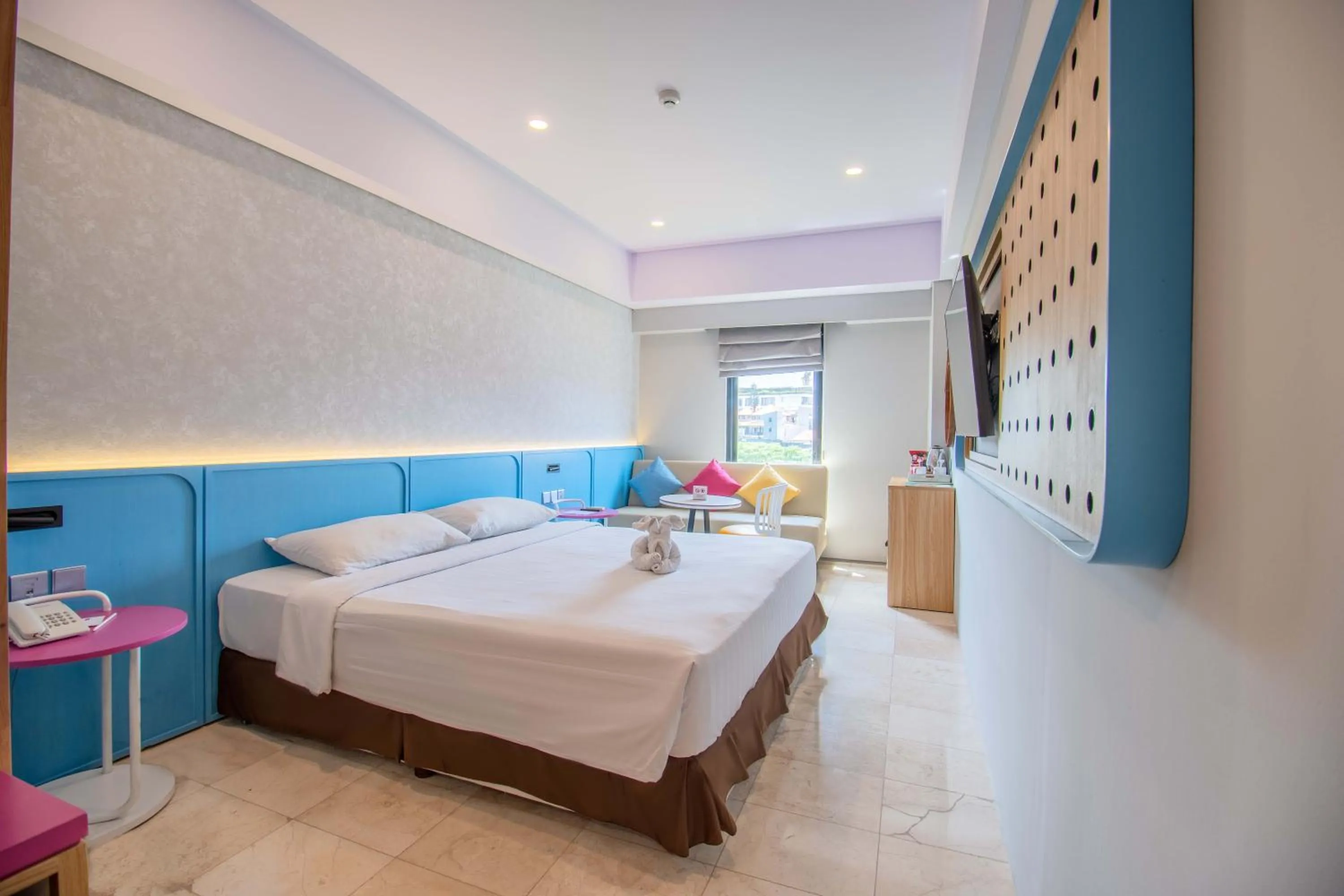 Bed in Koa D Surfer Hotel